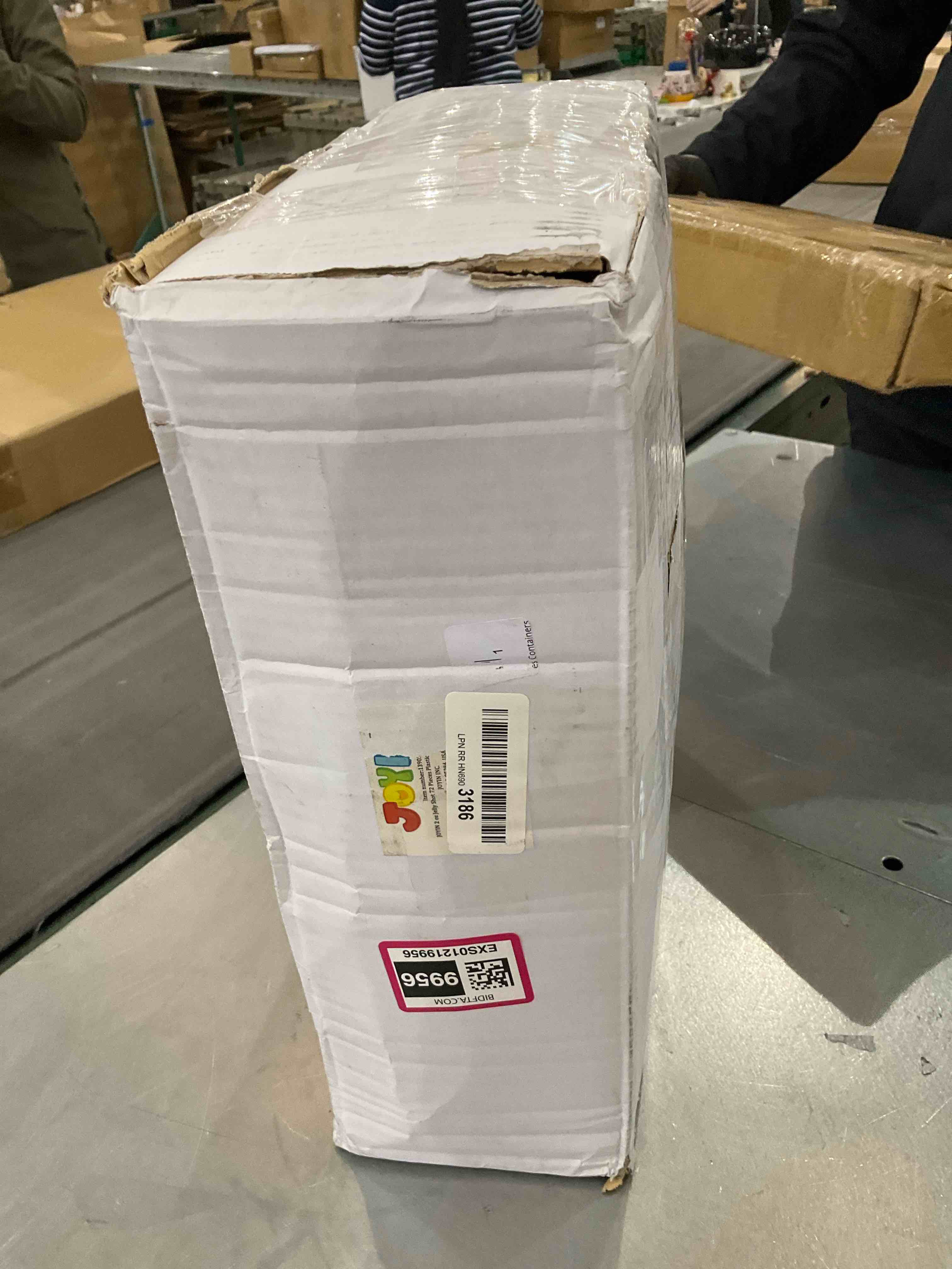 https://s3.amazonaws.com/lotting-images-prod/BargainHunt/EXS01219956_1711385809004.jpeg