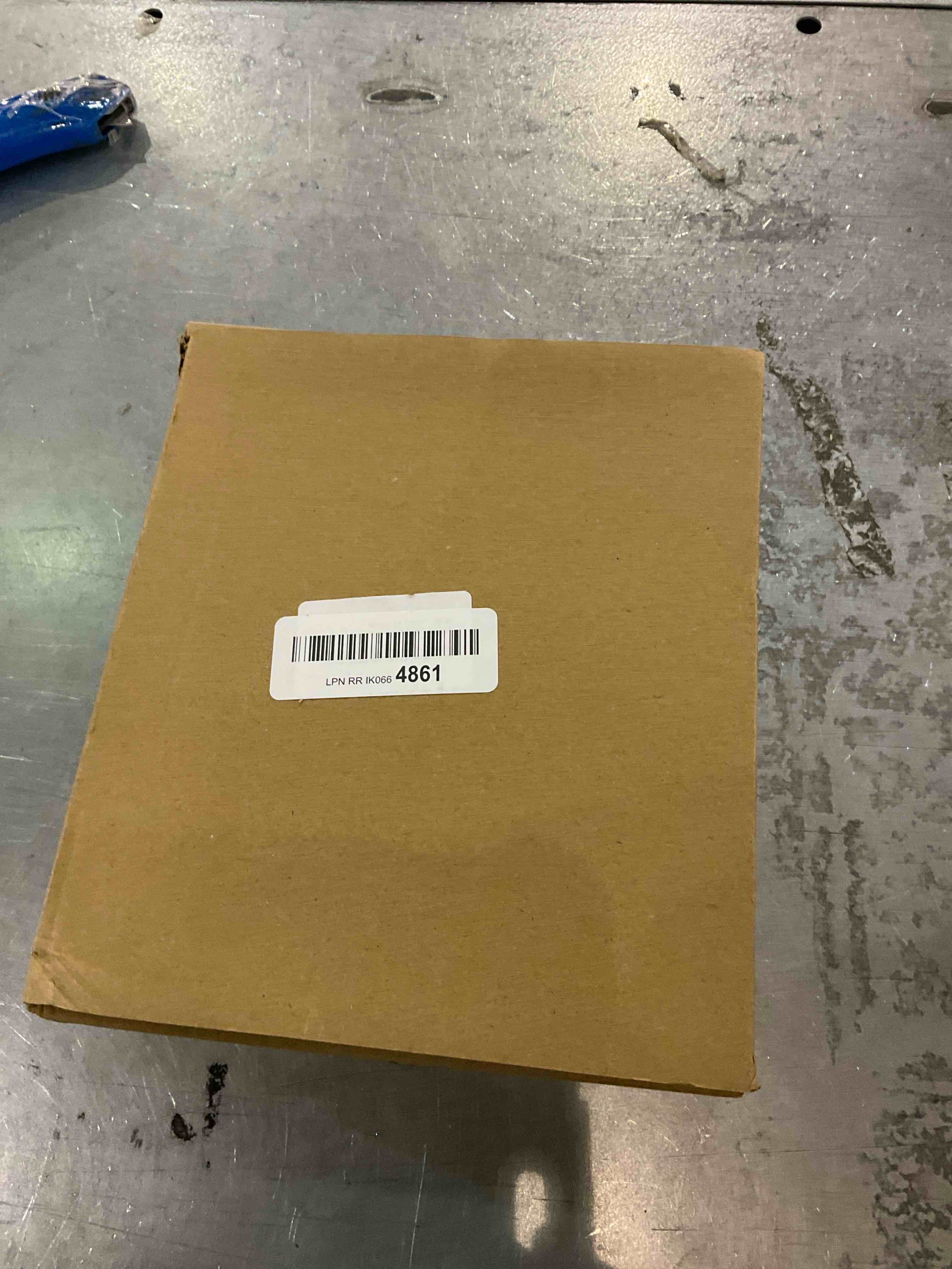 https://s3.amazonaws.com/lotting-images-prod/BargainHunt/EXS01220099_1710332971099.jpeg
