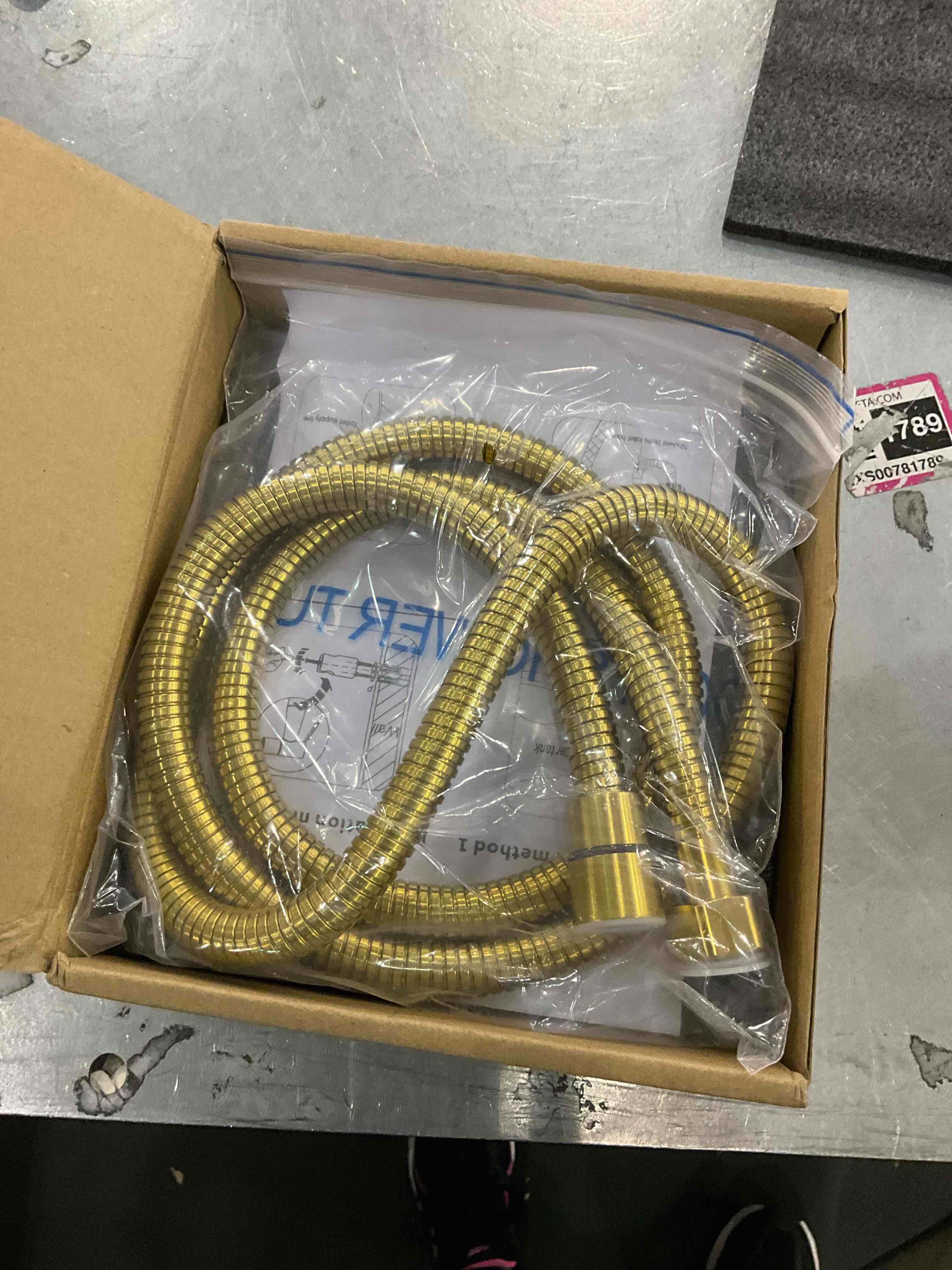 https://s3.amazonaws.com/lotting-images-prod/BargainHunt/EXS01220099_1710332983947.jpeg
