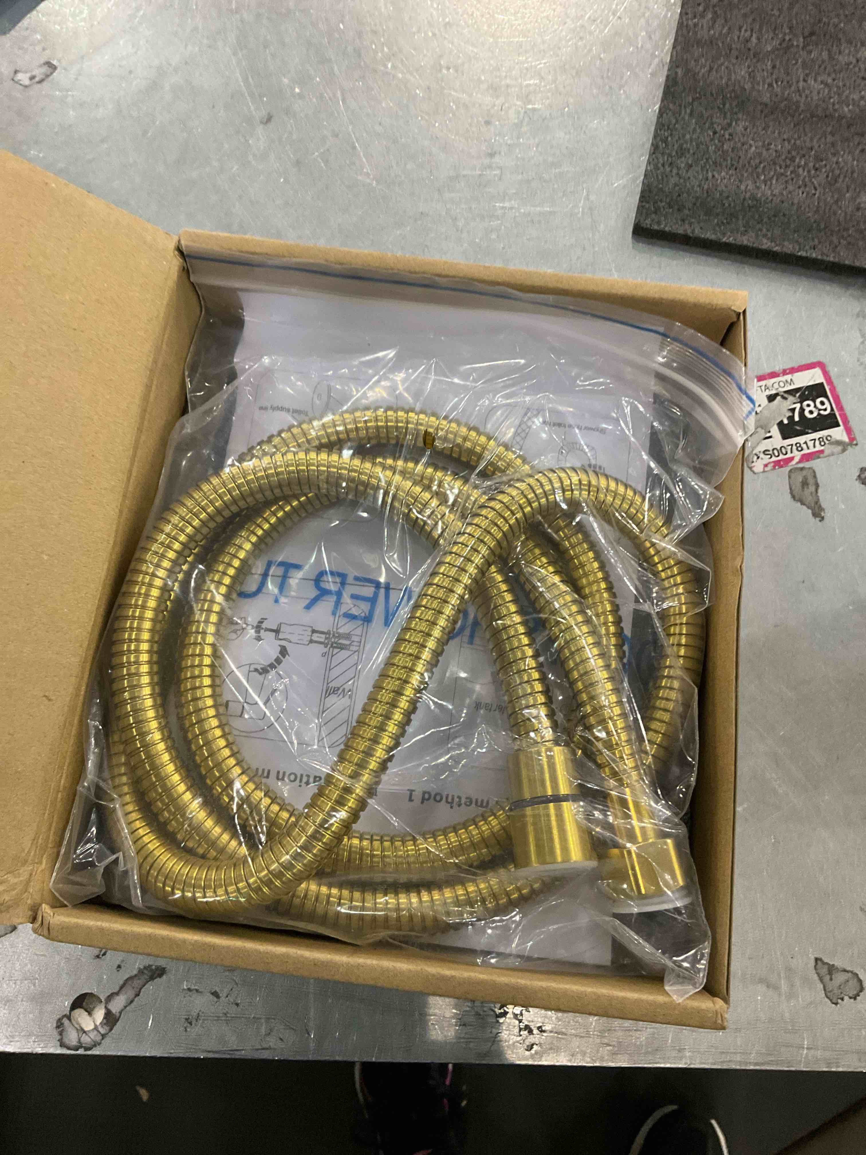 https://s3.amazonaws.com/lotting-images-prod/BargainHunt/EXS01220099_1710332985111.jpeg