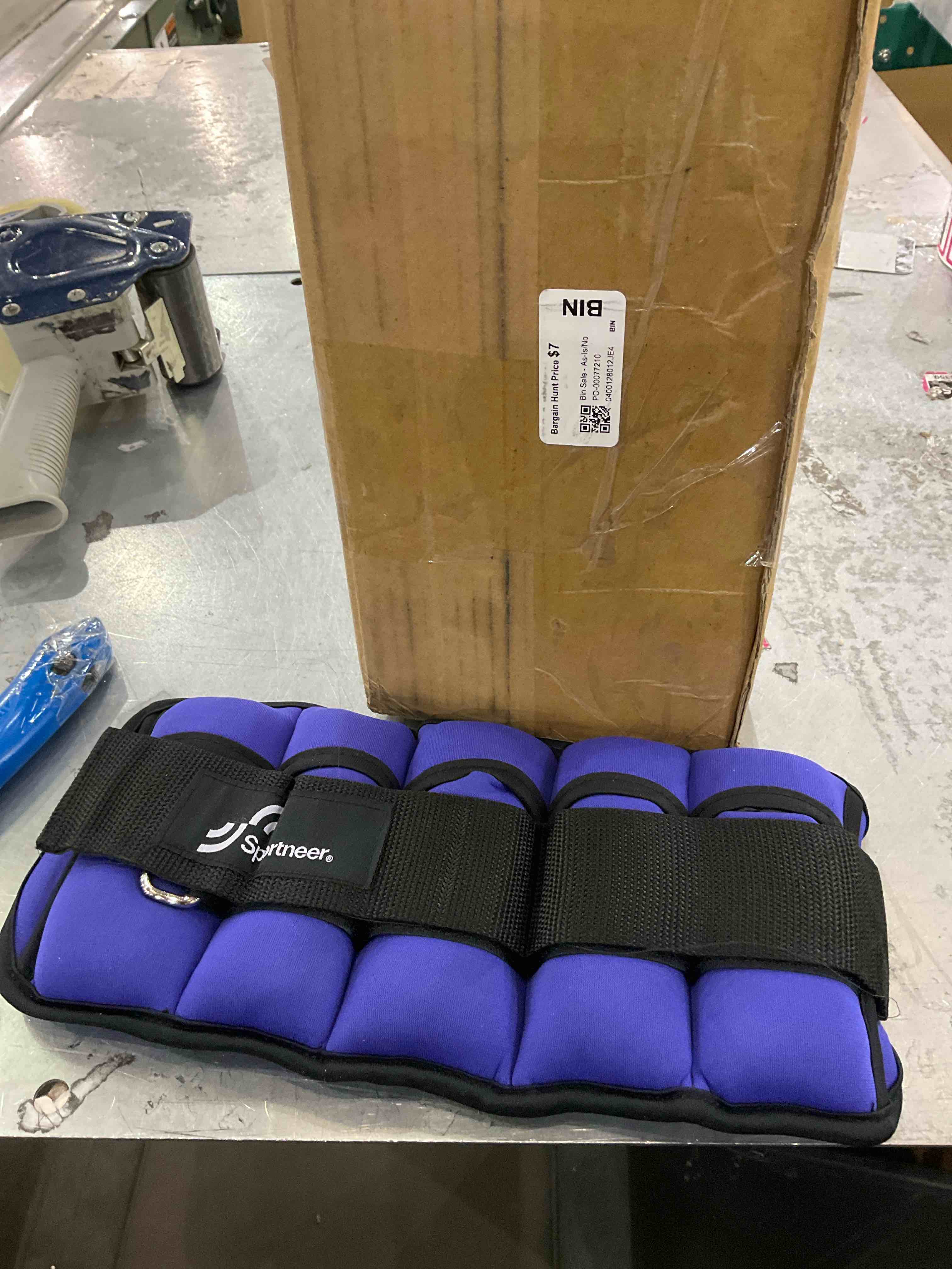 https://s3.amazonaws.com/lotting-images-prod/BargainHunt/EXS01220117_1710336182005.jpeg