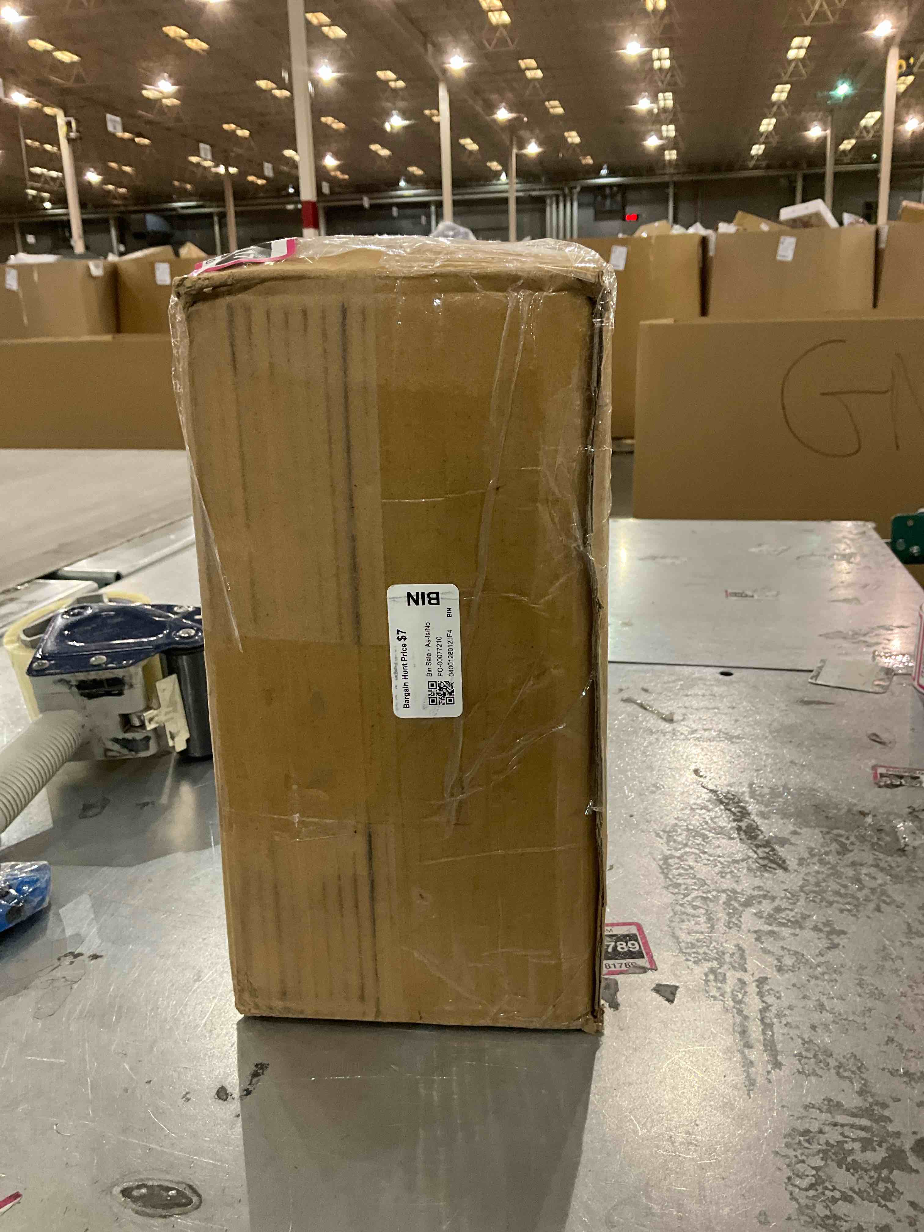 https://s3.amazonaws.com/lotting-images-prod/BargainHunt/EXS01220117_1710336226494.jpeg