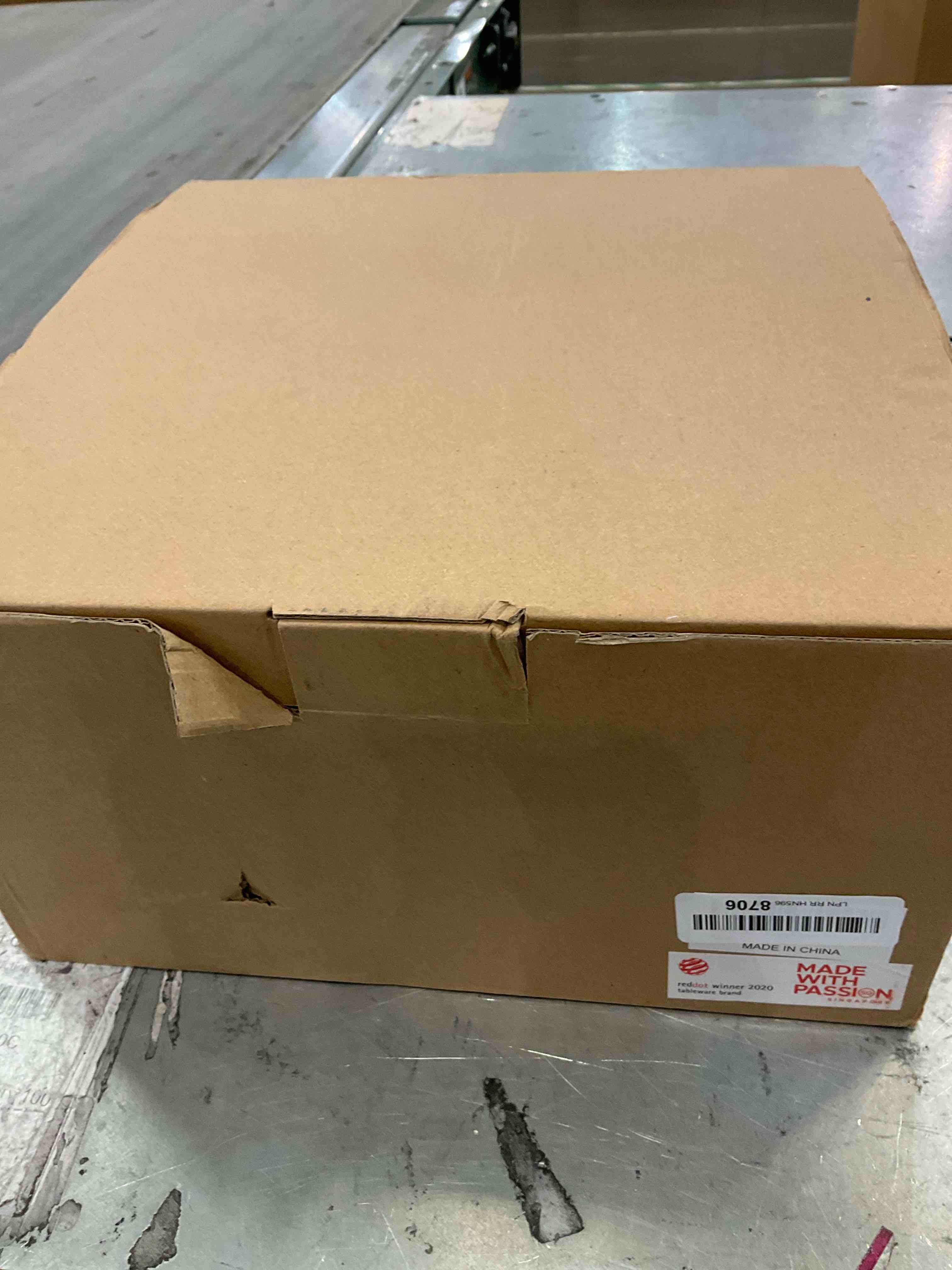 https://s3.amazonaws.com/lotting-images-prod/BargainHunt/EXS01220480_1710437342315.jpeg