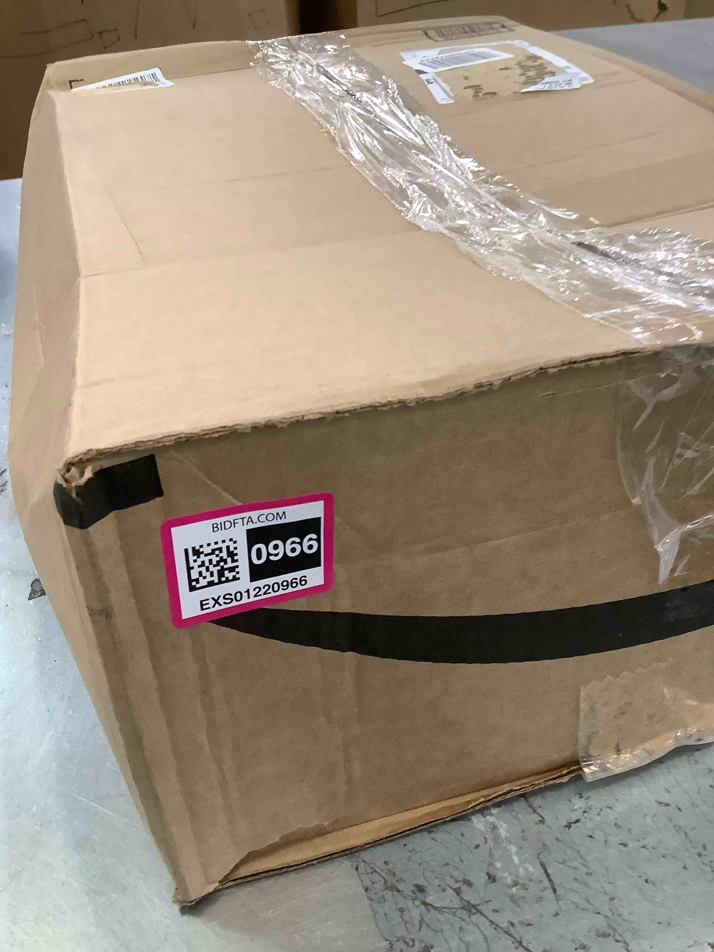 https://s3.amazonaws.com/lotting-images-prod/BargainHunt/EXS01220966_1710784377092.jpeg