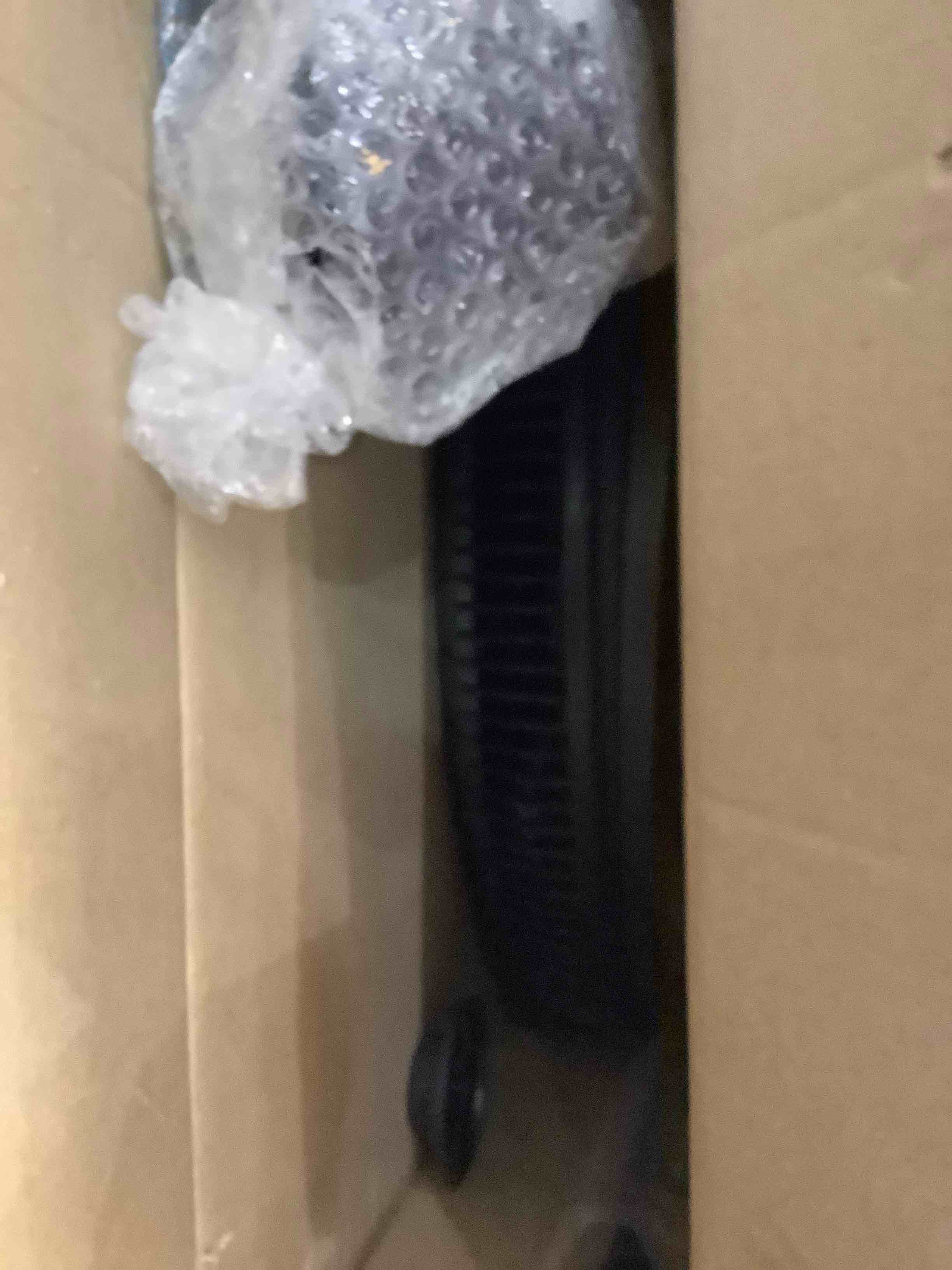 https://s3.amazonaws.com/lotting-images-prod/BargainHunt/EXS01220969_1710786218356.jpeg