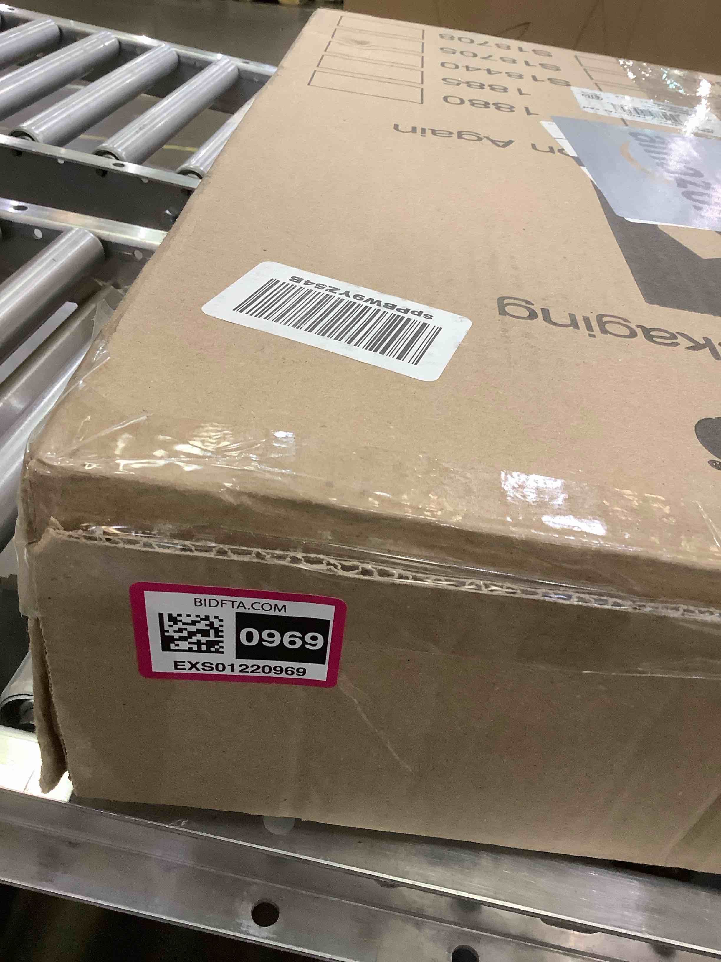 https://s3.amazonaws.com/lotting-images-prod/BargainHunt/EXS01220969_1710786235518.jpeg