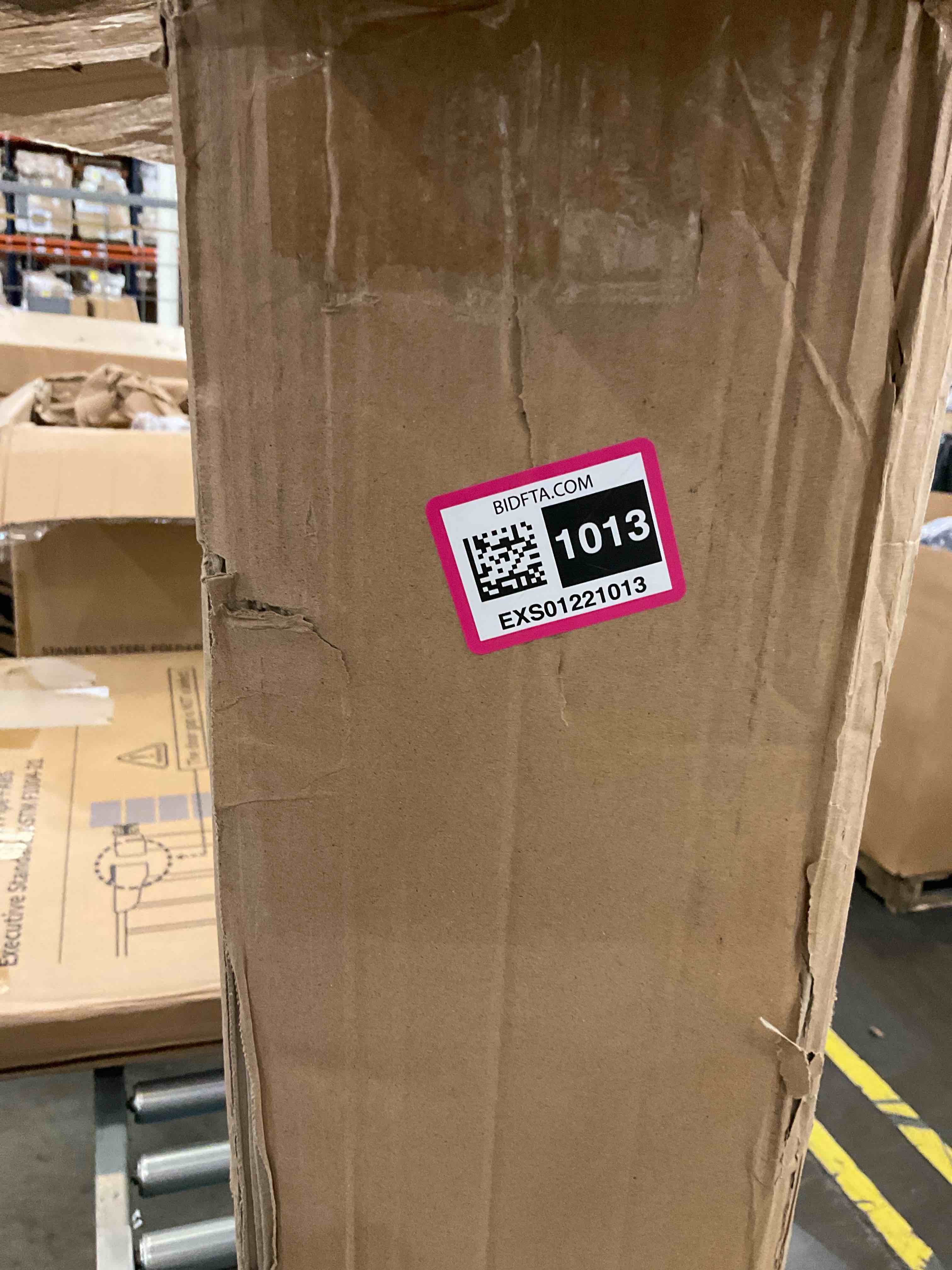 https://s3.amazonaws.com/lotting-images-prod/BargainHunt/EXS01221013_1710780073743.jpeg