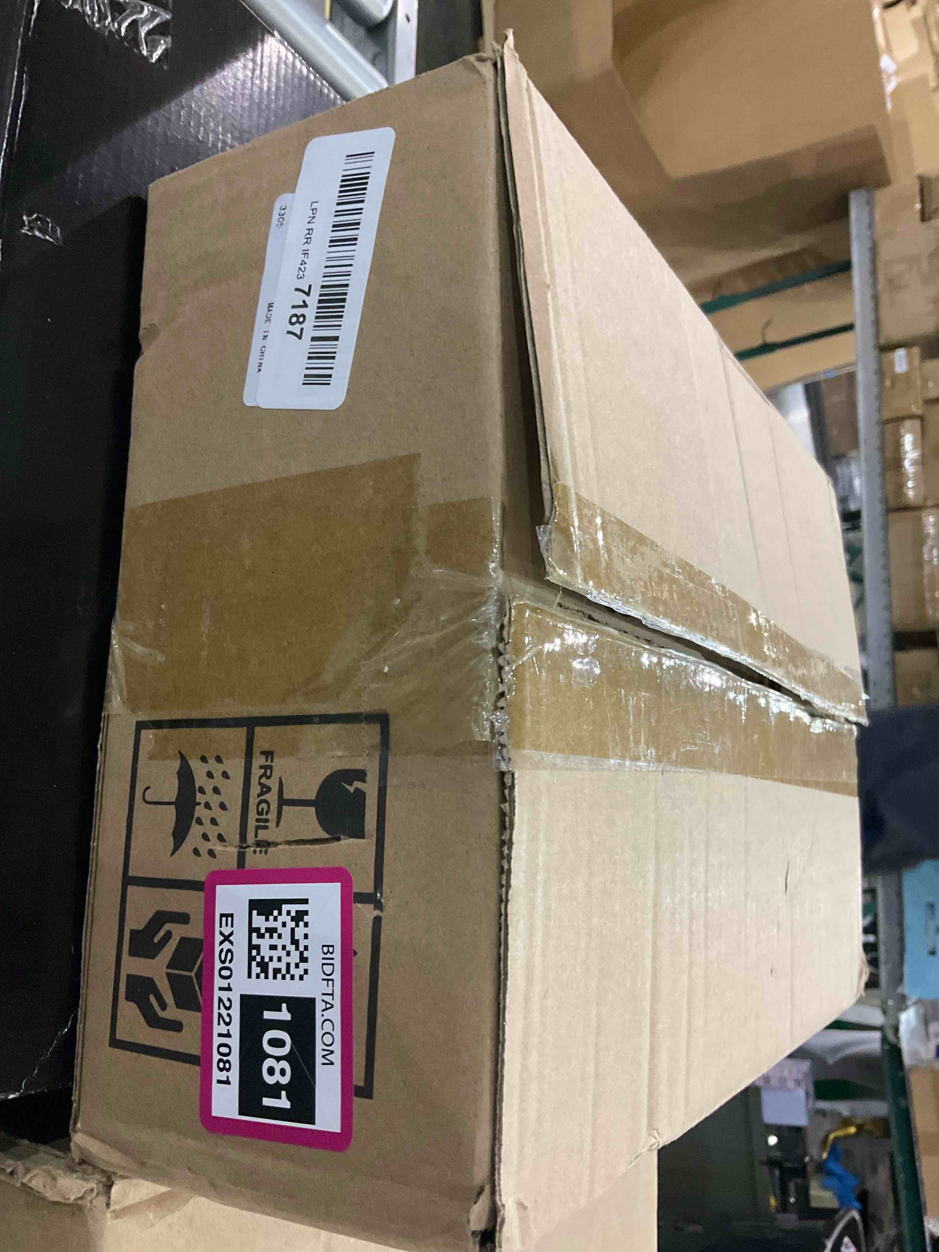 https://s3.amazonaws.com/lotting-images-prod/BargainHunt/EXS01221081_1710851519027.jpeg