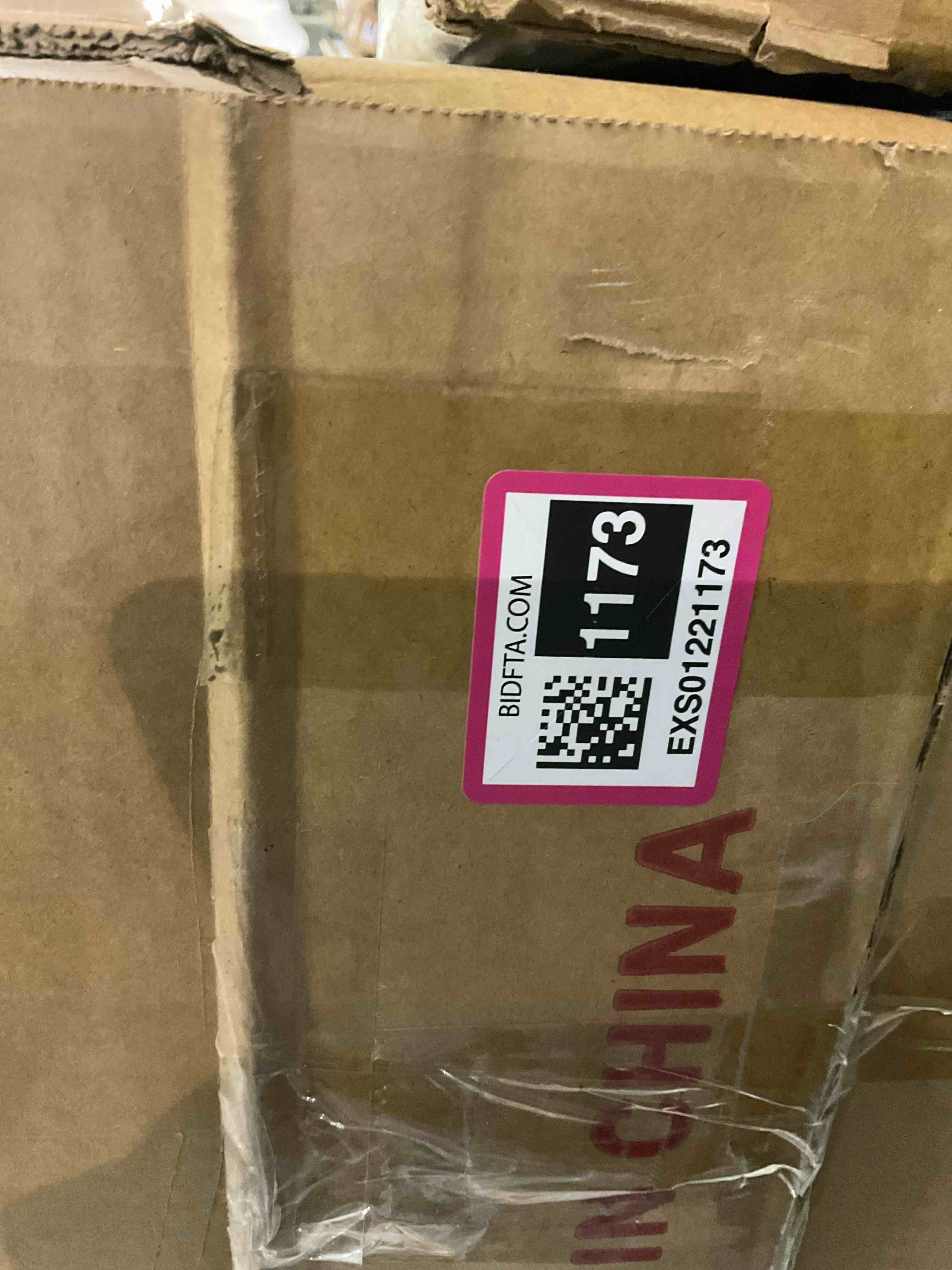 https://s3.amazonaws.com/lotting-images-prod/BargainHunt/EXS01221173_1710938758417.jpeg