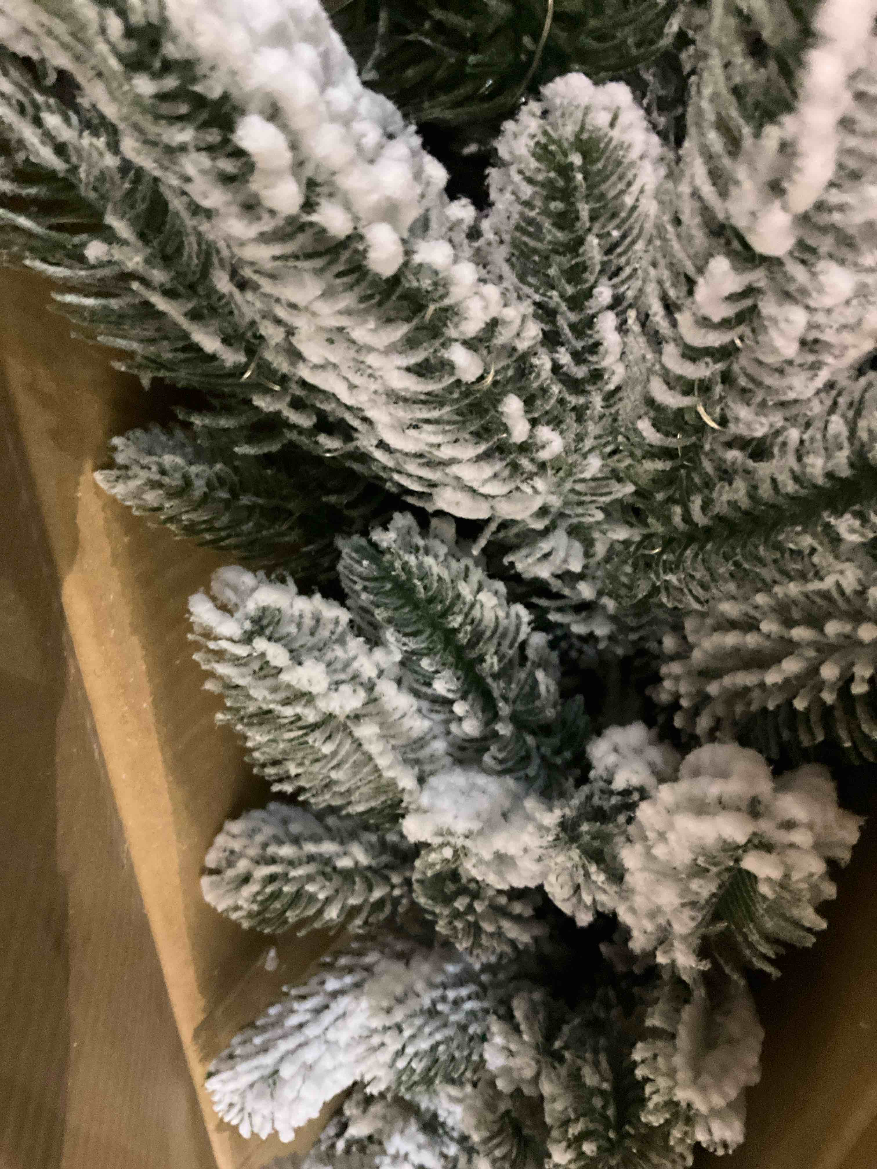 https://s3.amazonaws.com/lotting-images-prod/BargainHunt/EXS01221553_1709900834929.jpeg