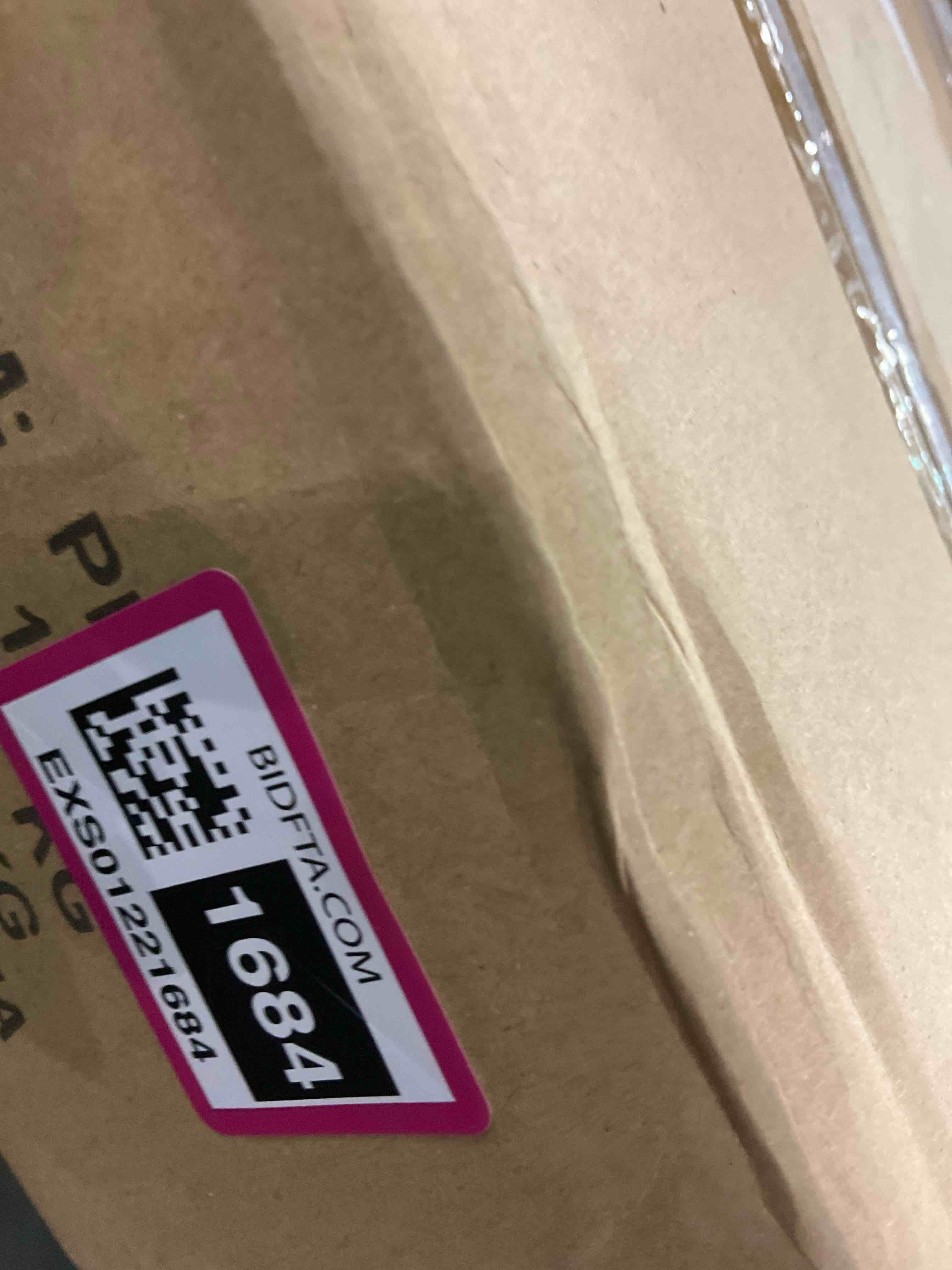 https://s3.amazonaws.com/lotting-images-prod/BargainHunt/EXS01221684_1710329081747.jpeg