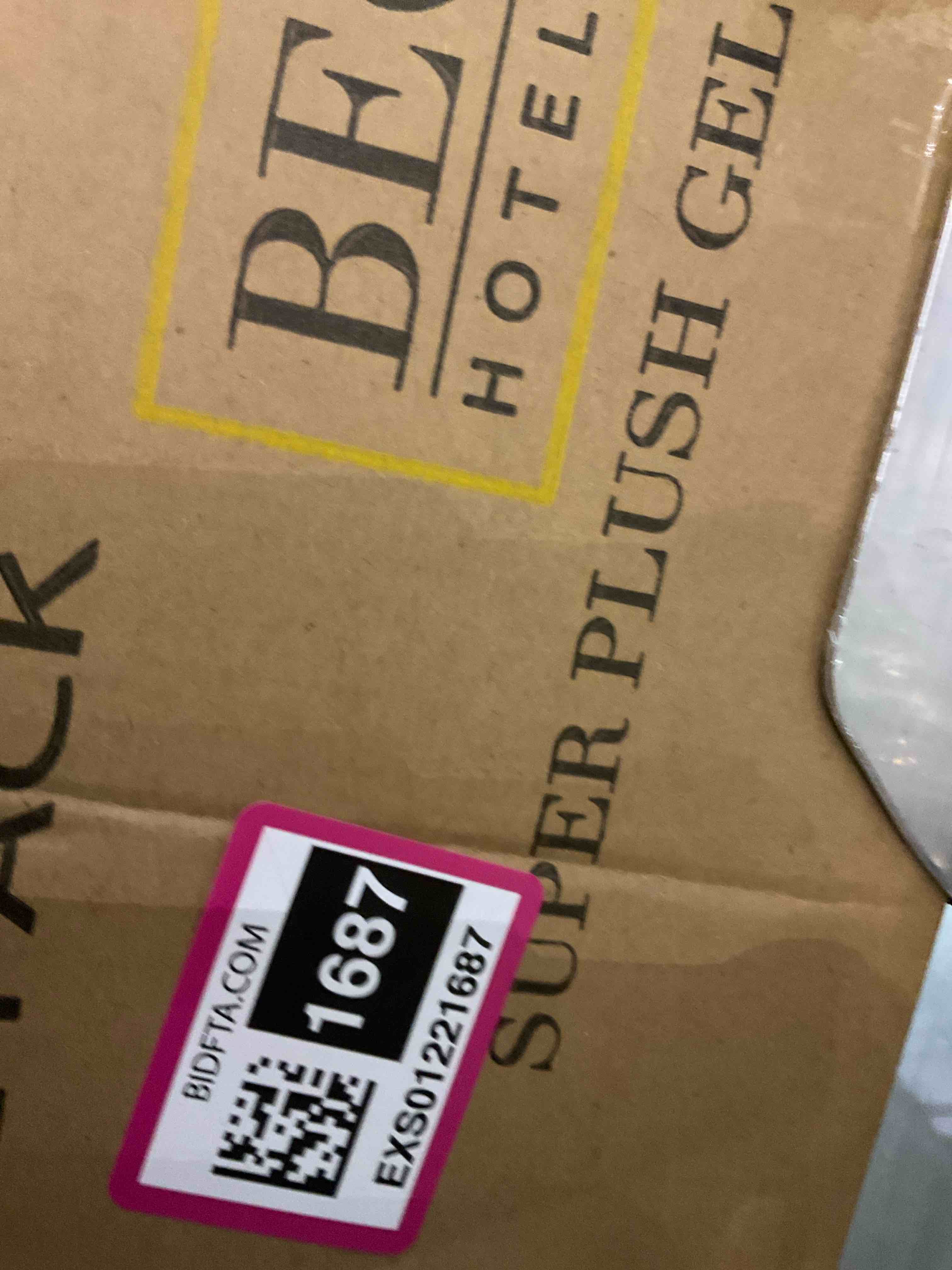 https://s3.amazonaws.com/lotting-images-prod/BargainHunt/EXS01221687_1710329424320.jpeg