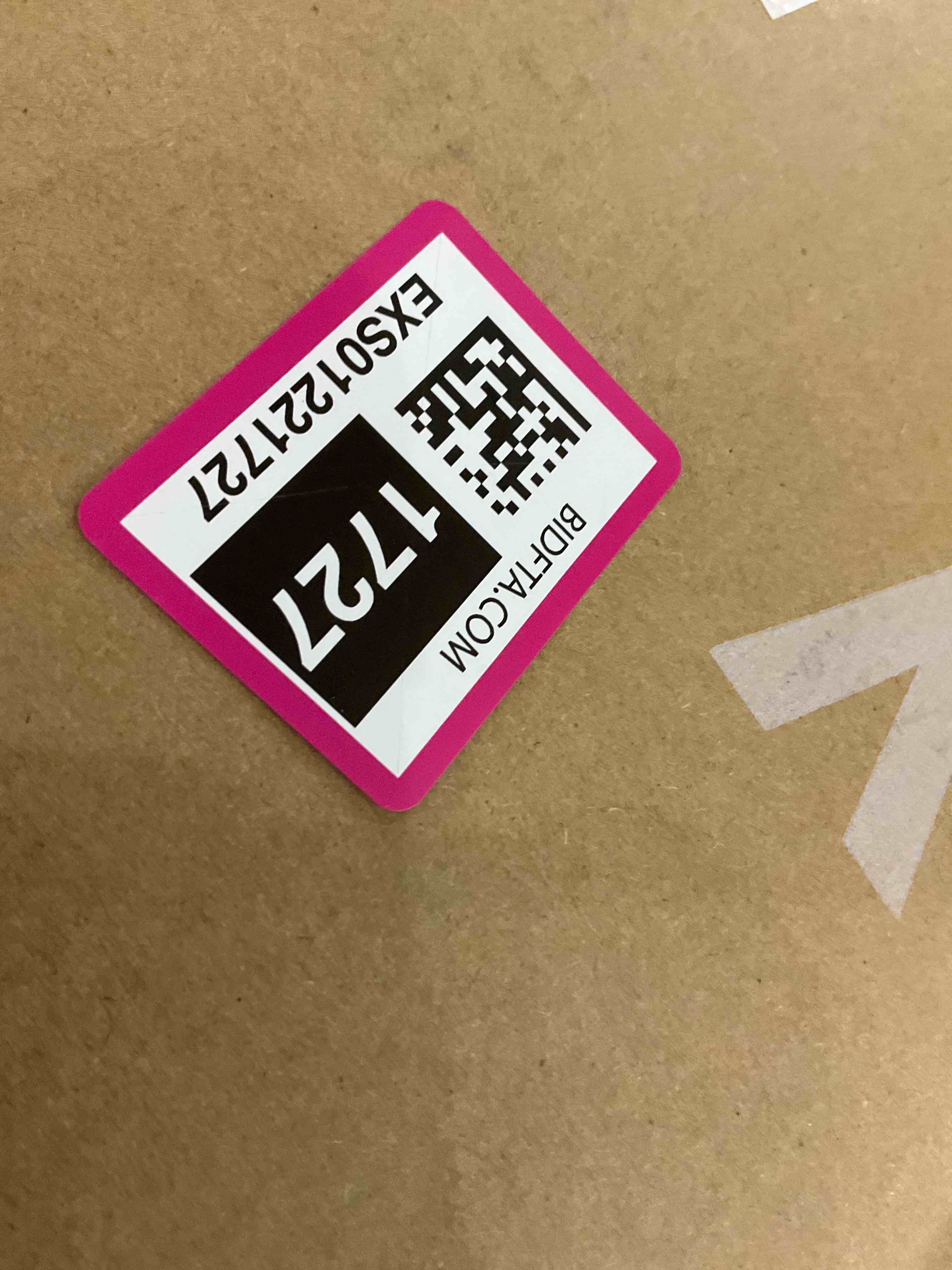https://s3.amazonaws.com/lotting-images-prod/BargainHunt/EXS01221727_1710336560250.jpeg