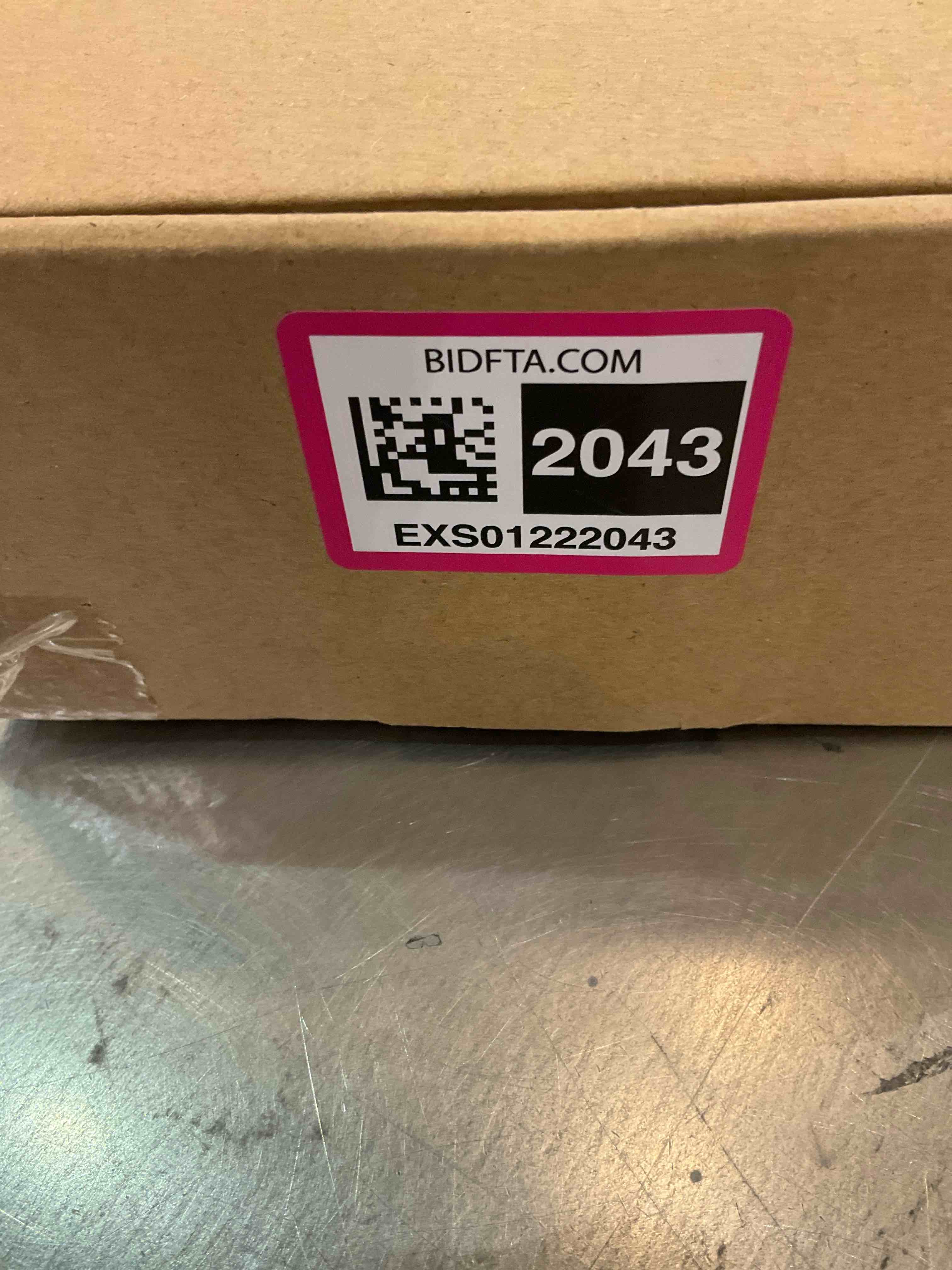 https://s3.amazonaws.com/lotting-images-prod/BargainHunt/EXS01222043_1710182712052.jpeg