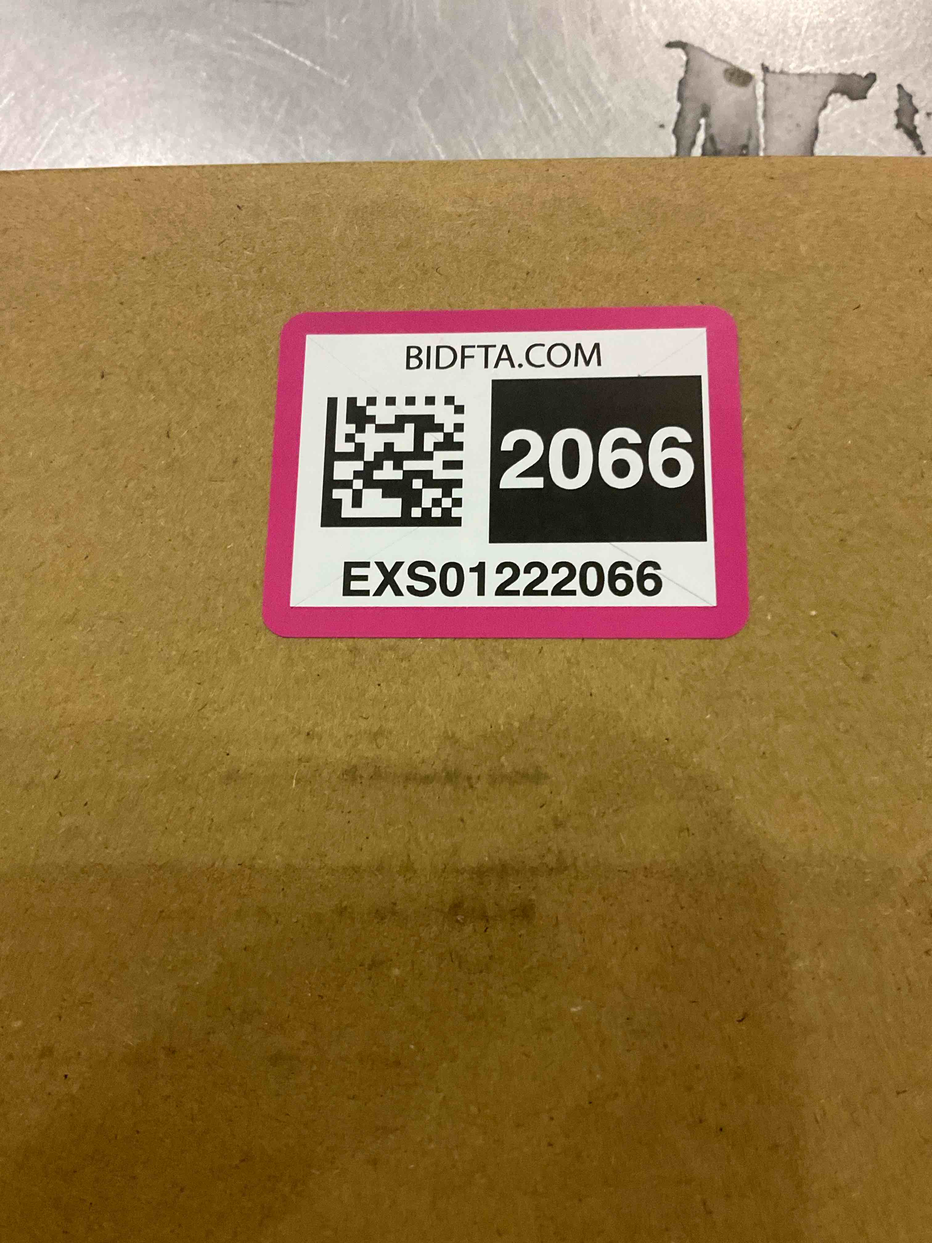 https://s3.amazonaws.com/lotting-images-prod/BargainHunt/EXS01222066_1710243612940.jpeg