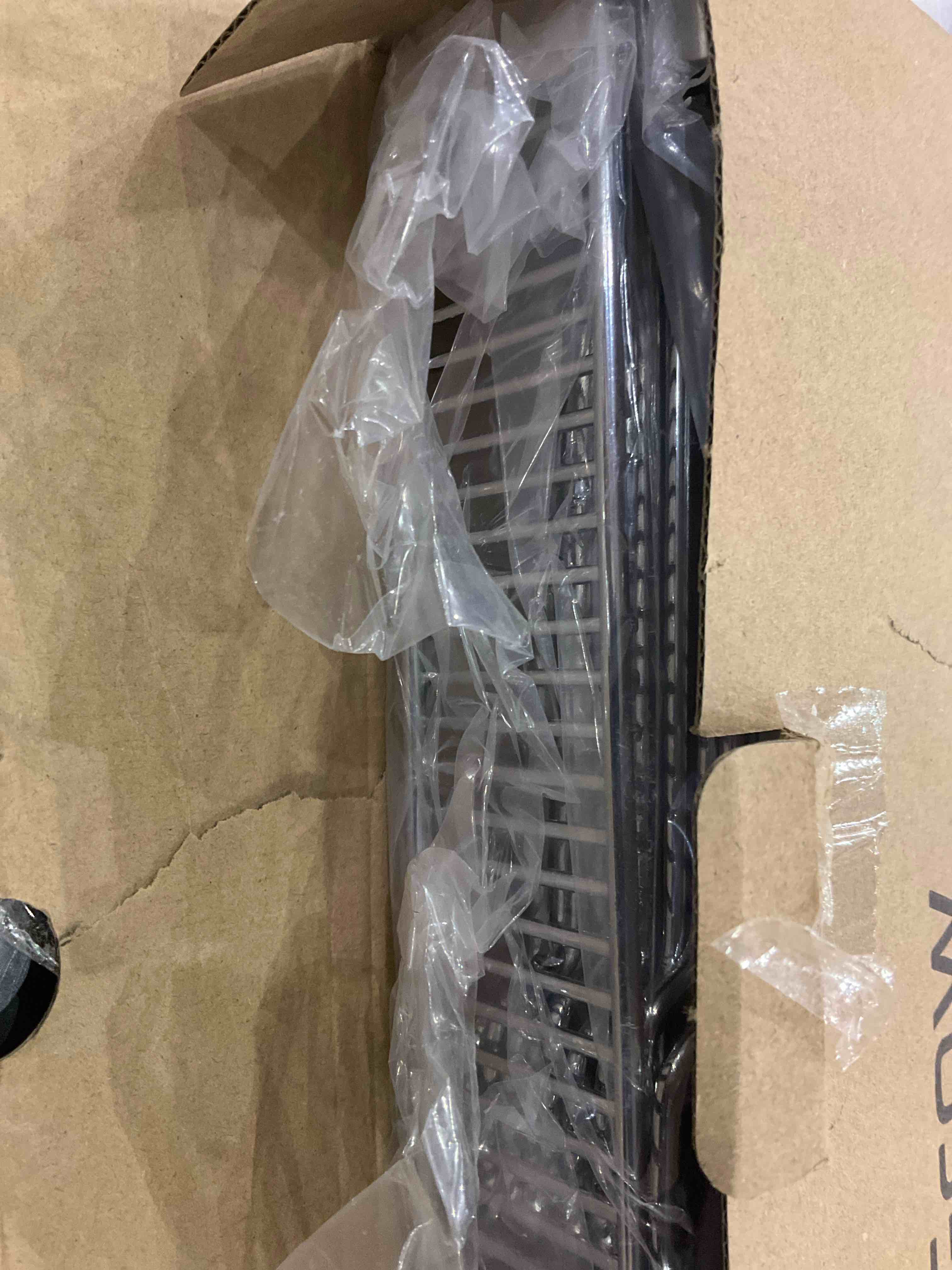 https://s3.amazonaws.com/lotting-images-prod/BargainHunt/EXS01222068_1710243813329.jpeg