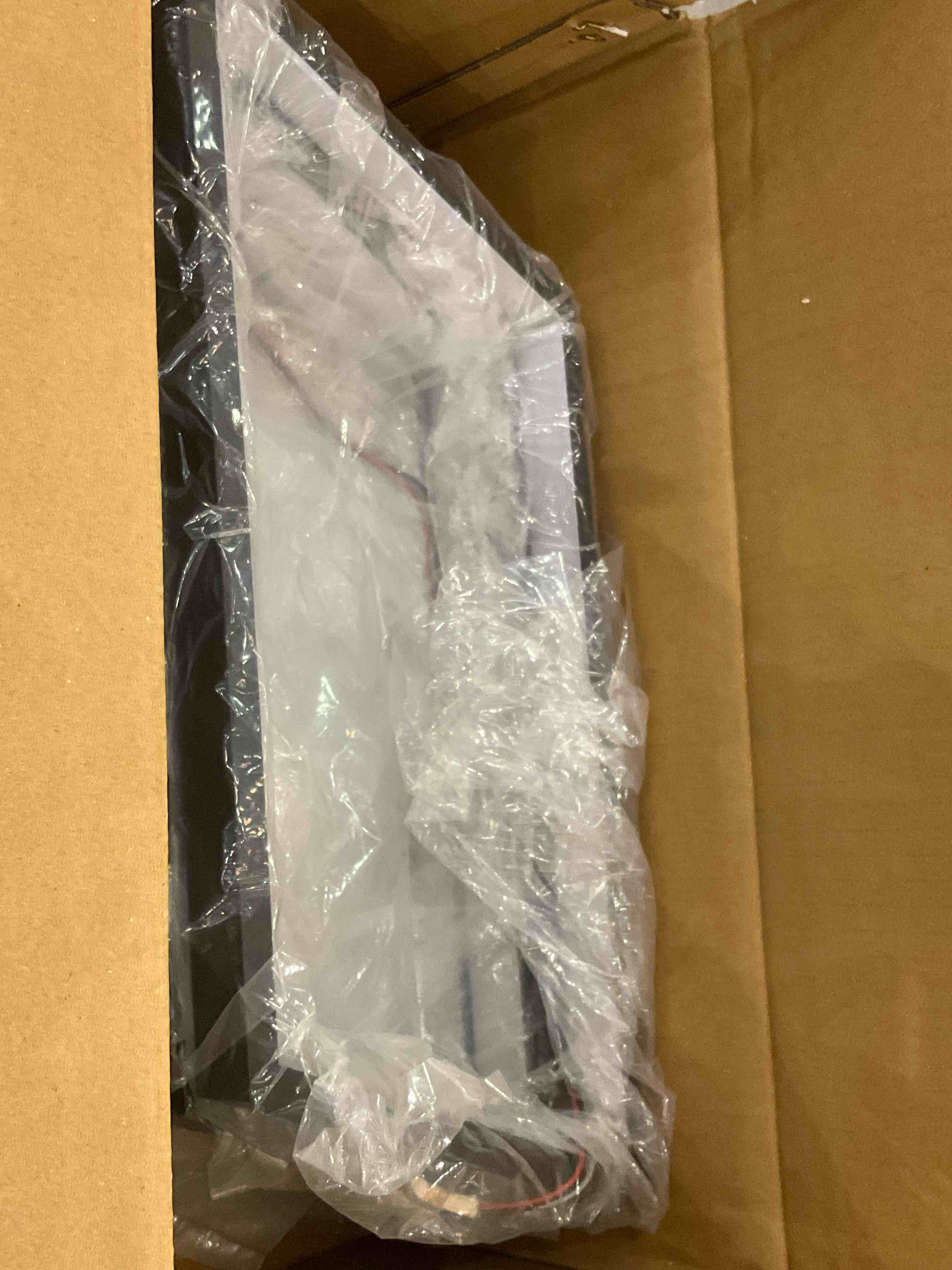 https://s3.amazonaws.com/lotting-images-prod/BargainHunt/EXS01222254_1710351680039.jpeg