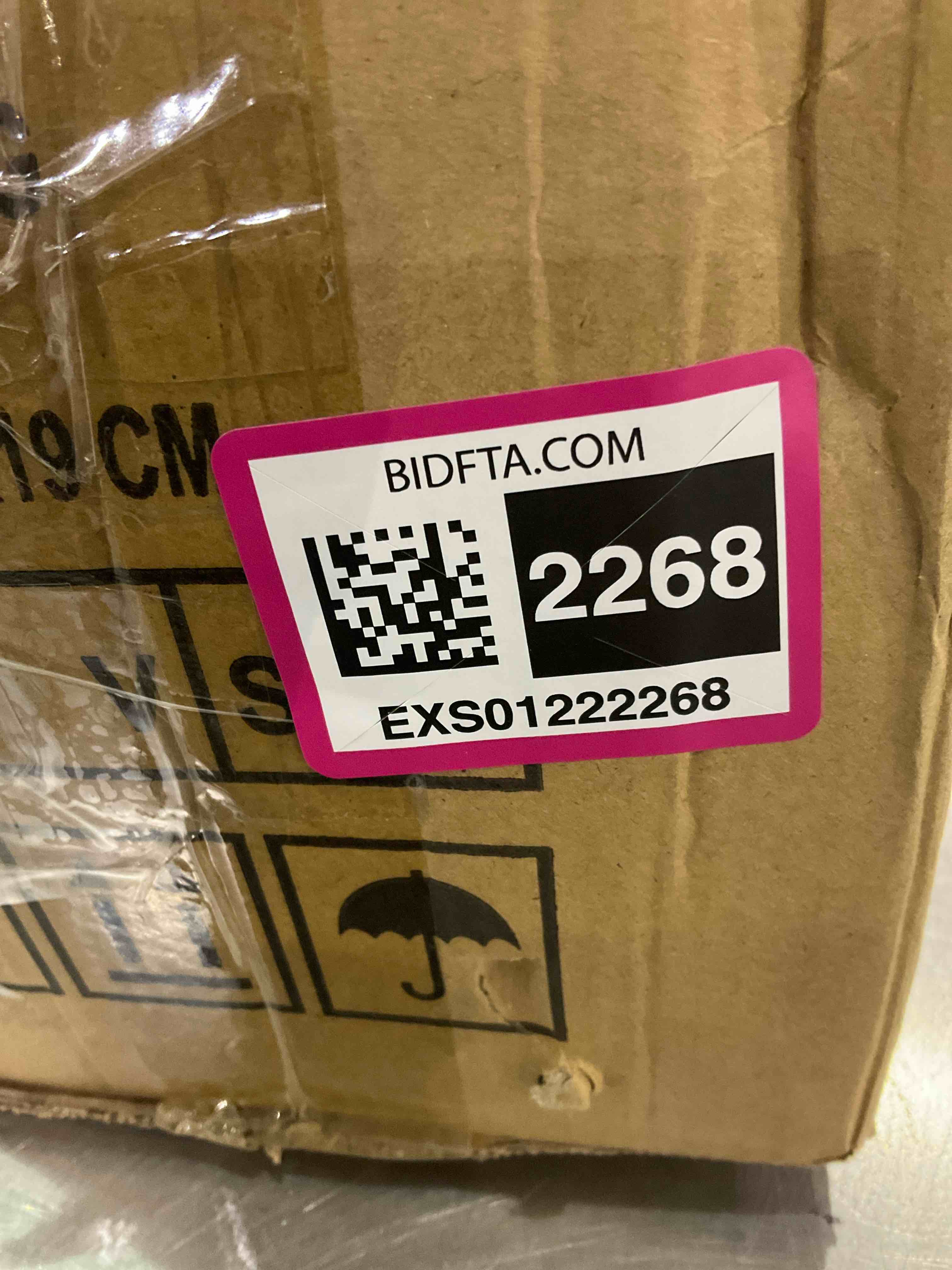 https://s3.amazonaws.com/lotting-images-prod/BargainHunt/EXS01222268_1710415389312.jpeg