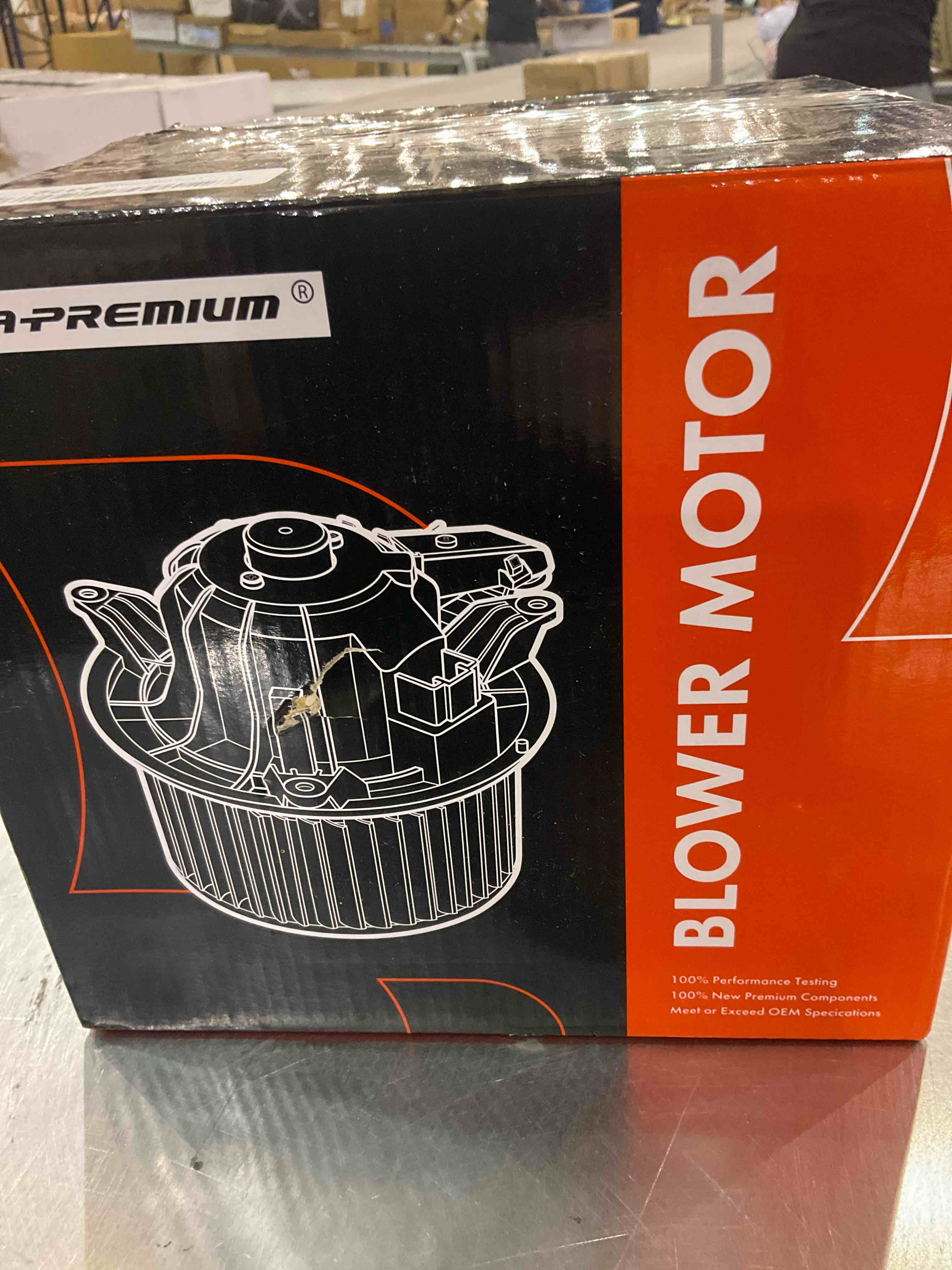 https://s3.amazonaws.com/lotting-images-prod/BargainHunt/EXS01222438_1710512673029.jpeg