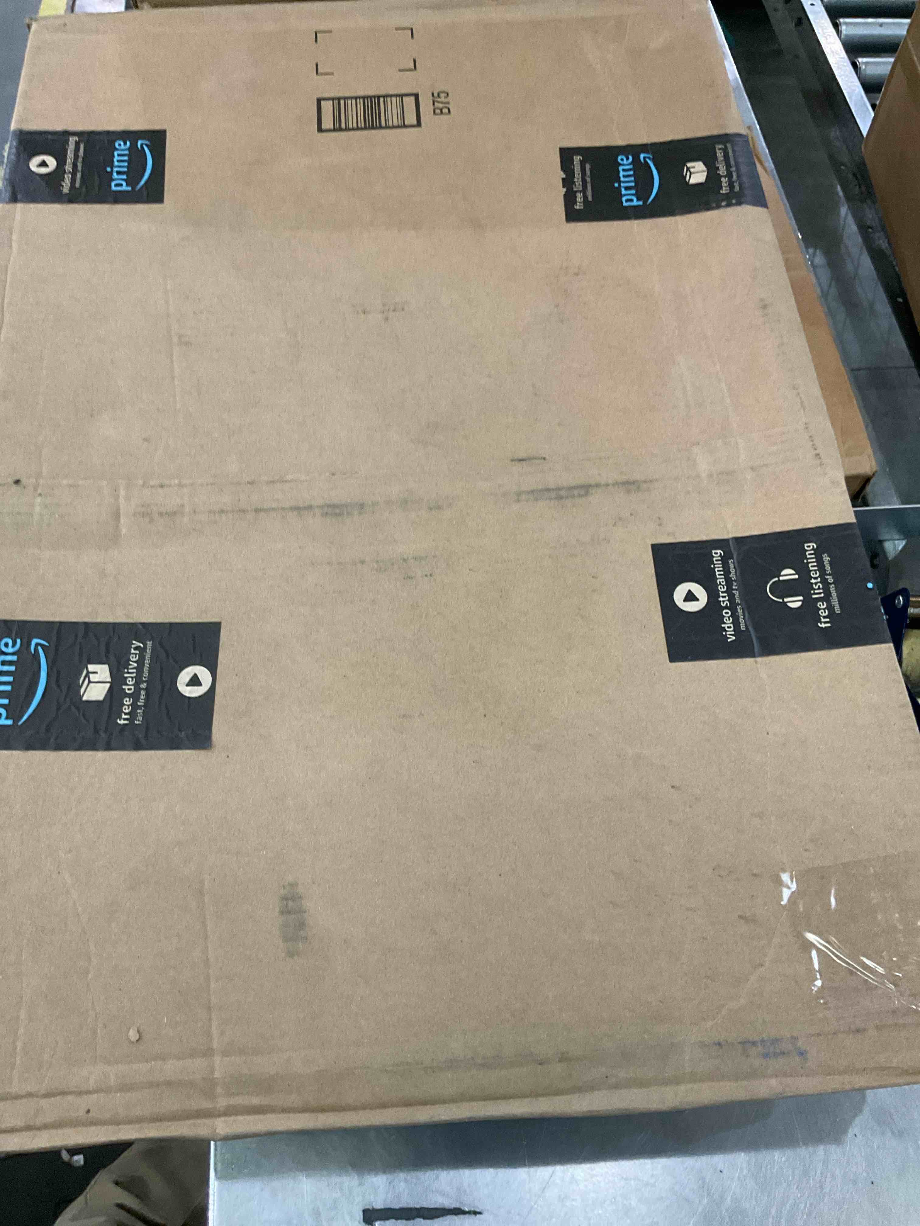 https://s3.amazonaws.com/lotting-images-prod/BargainHunt/EXS01222581_1711722604526.jpeg