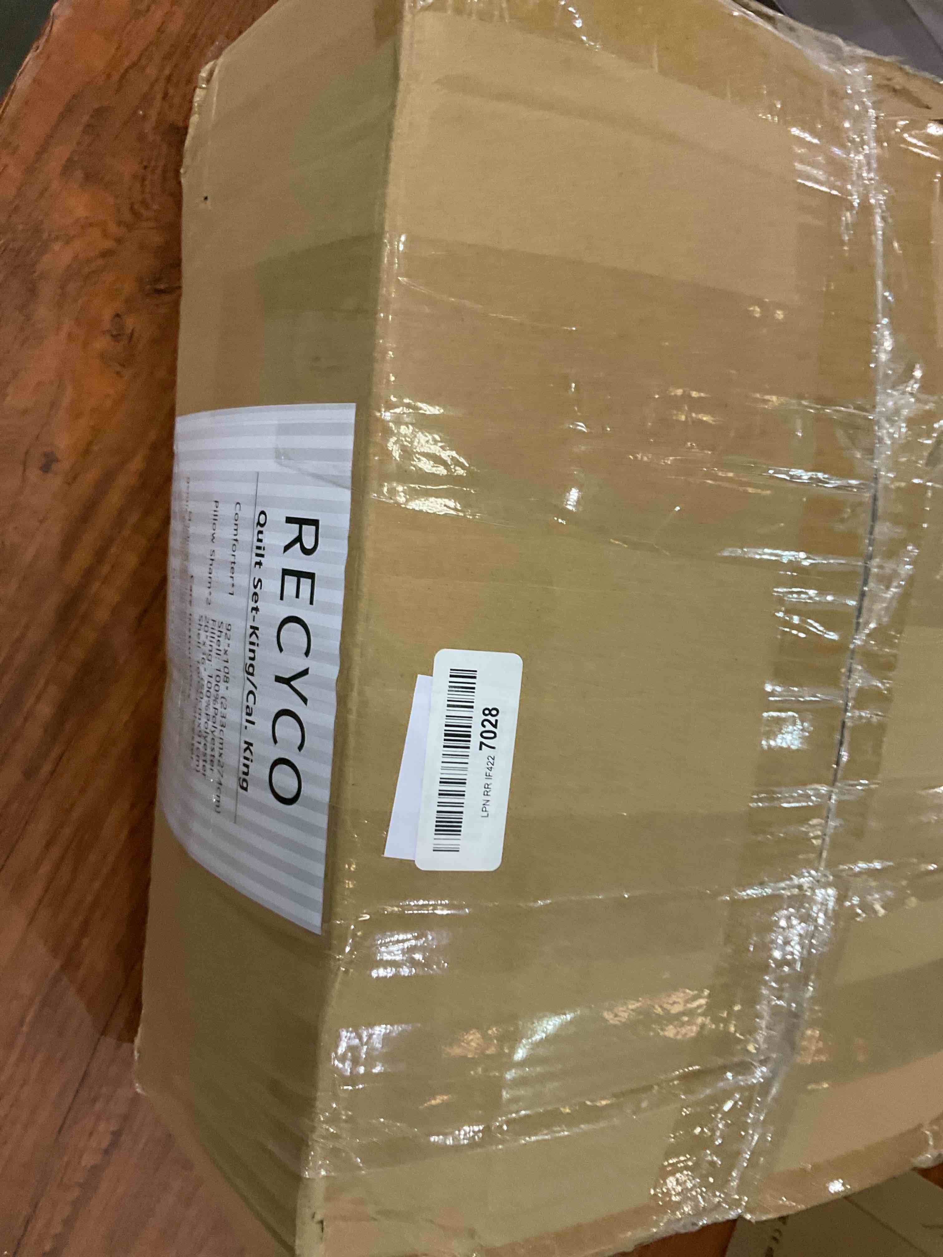 https://s3.amazonaws.com/lotting-images-prod/BargainHunt/EXS01222669_1712066507562.jpeg