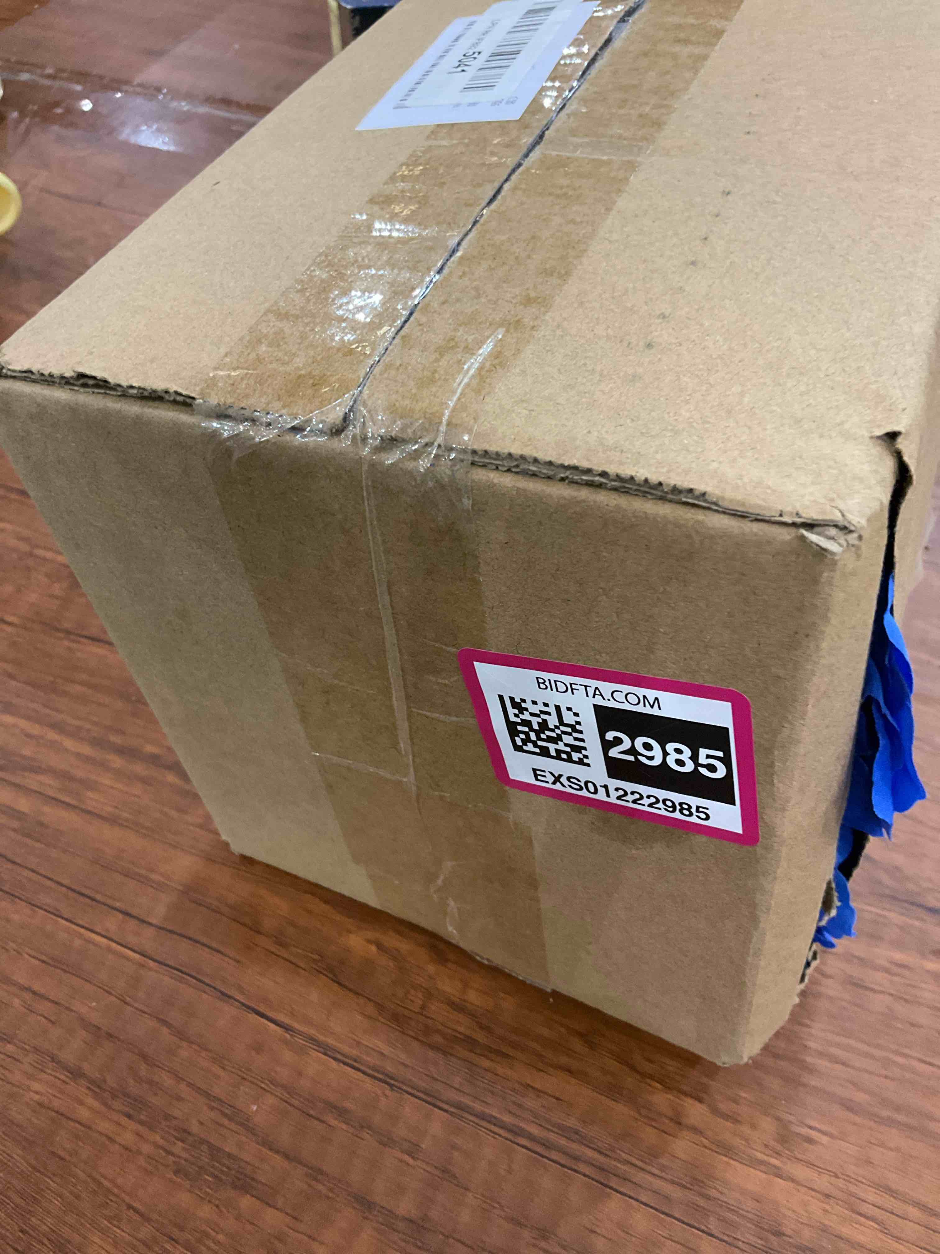 https://s3.amazonaws.com/lotting-images-prod/BargainHunt/EXS01222985_1712338546528.jpeg