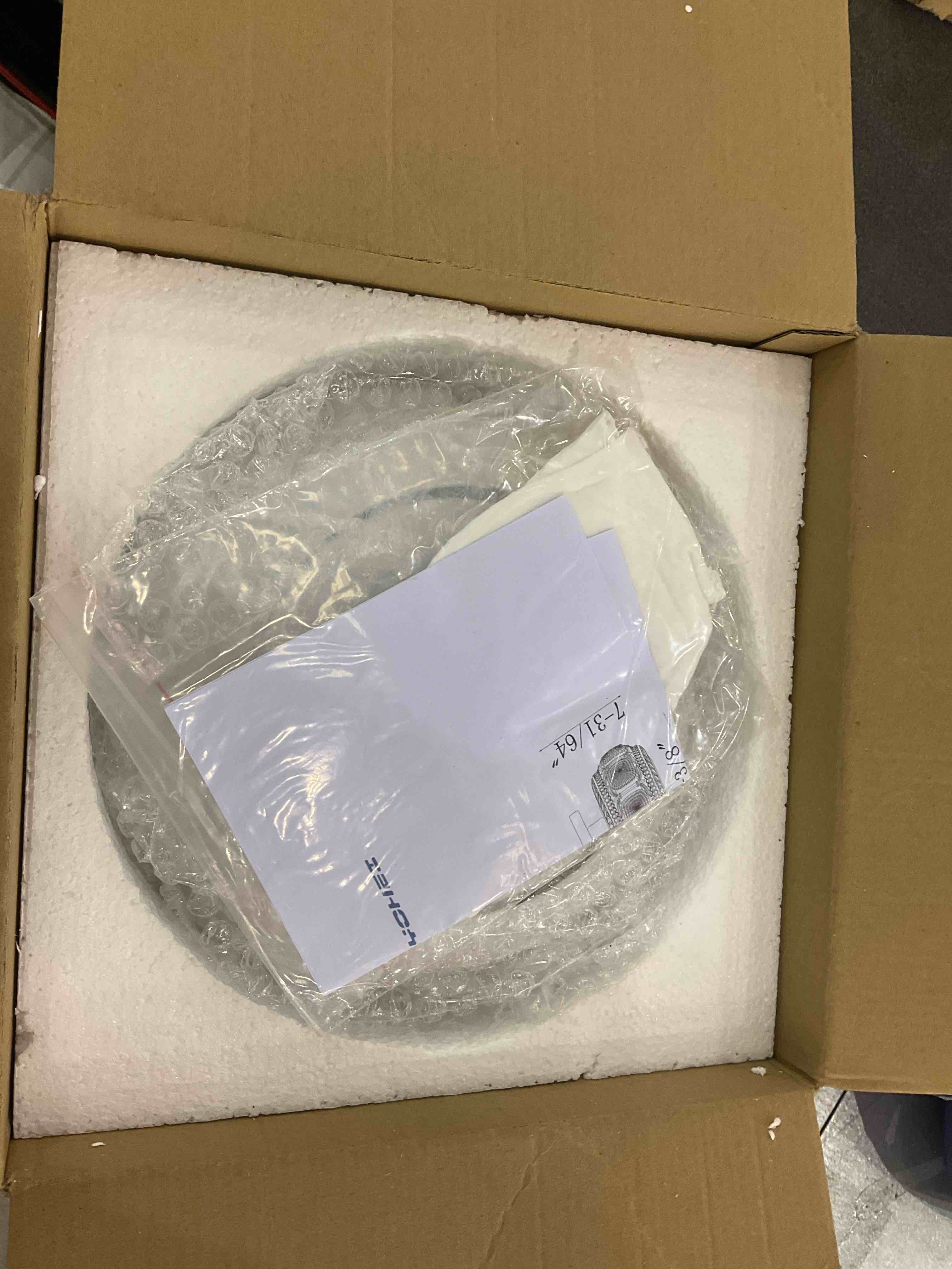 https://s3.amazonaws.com/lotting-images-prod/BargainHunt/EXS01223034_1709926750513.jpeg
