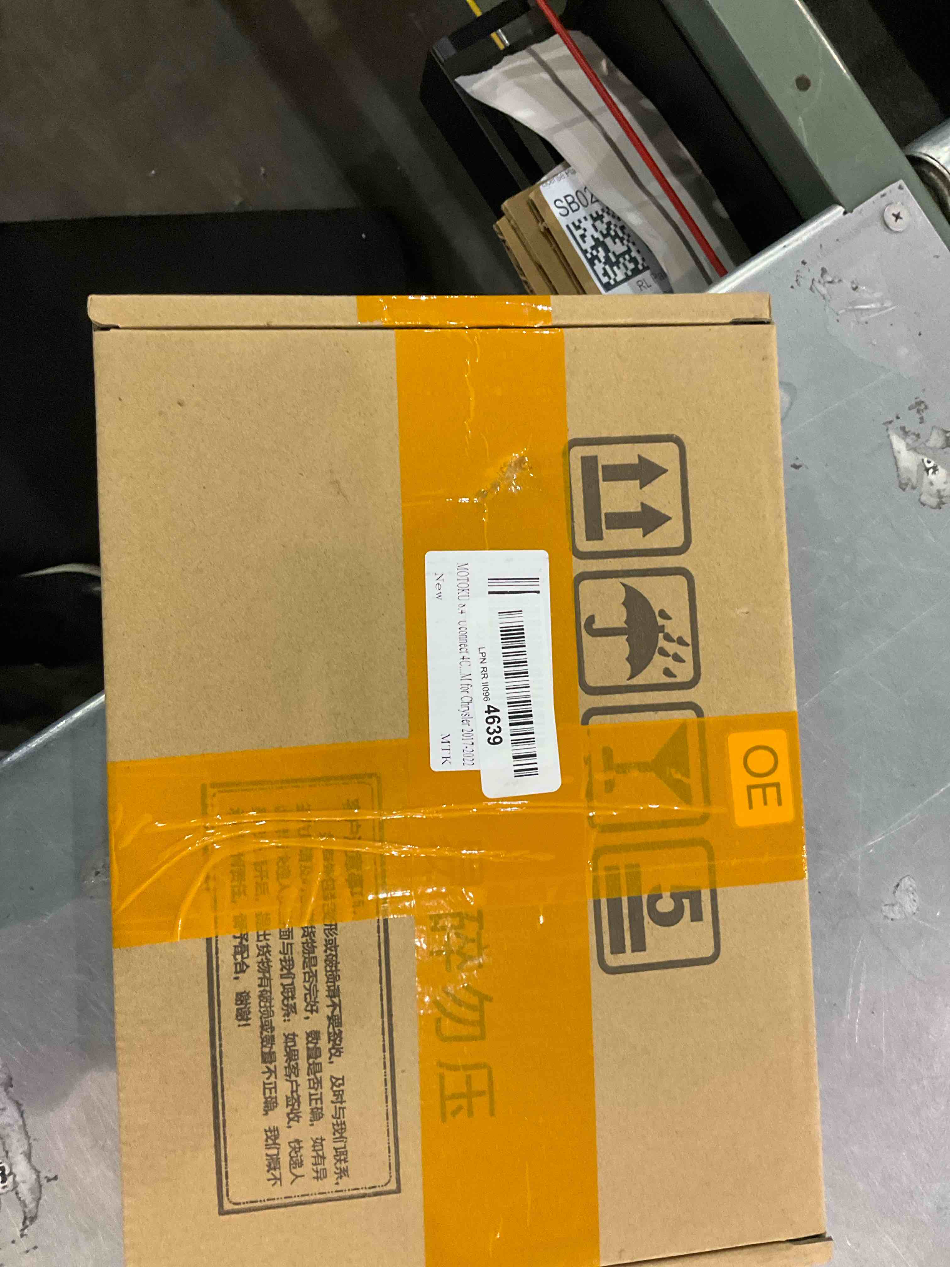 https://s3.amazonaws.com/lotting-images-prod/BargainHunt/EXS01223066_1710156611184.jpeg