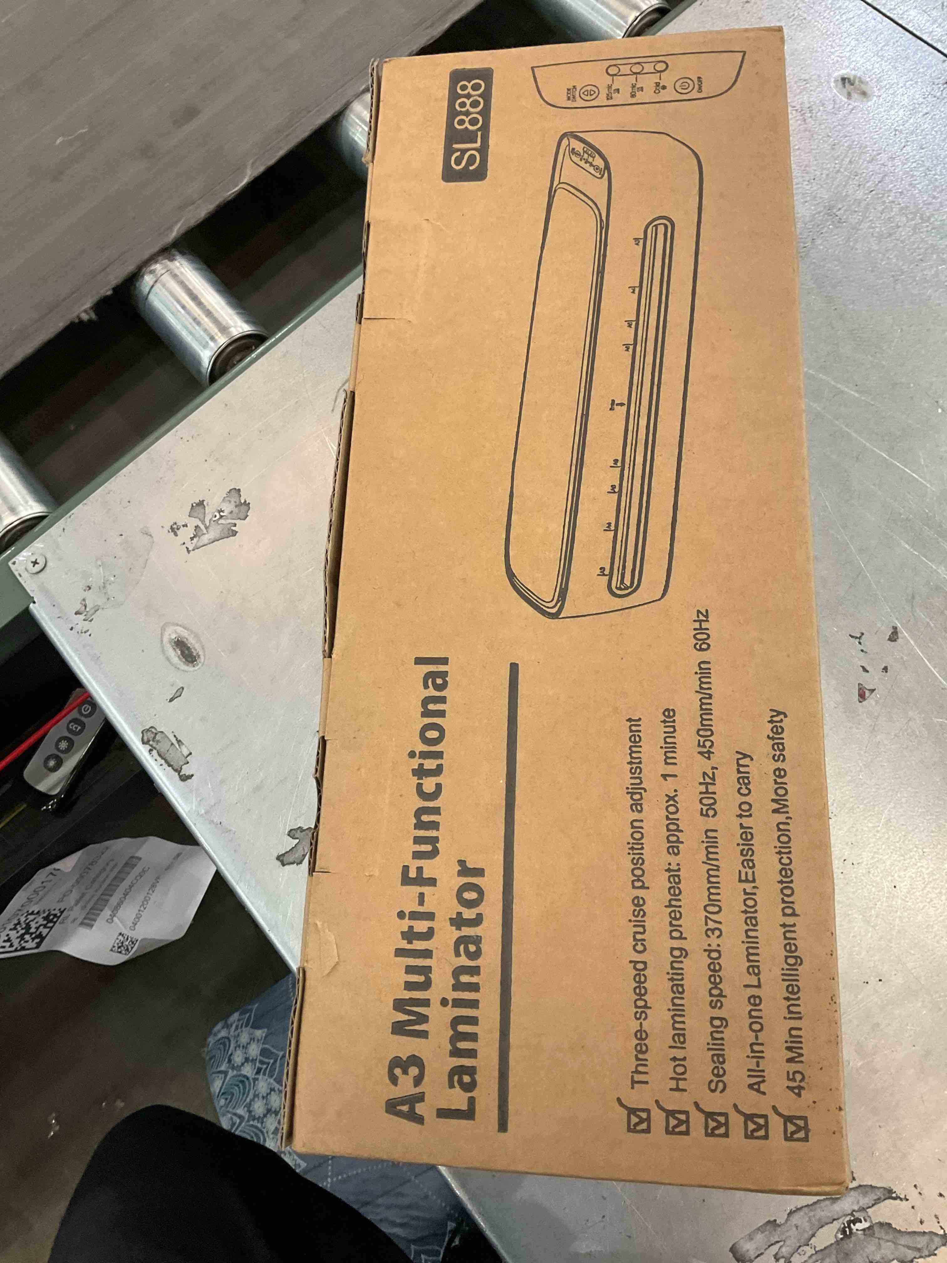 https://s3.amazonaws.com/lotting-images-prod/BargainHunt/EXS01223162_1710183065687.jpeg