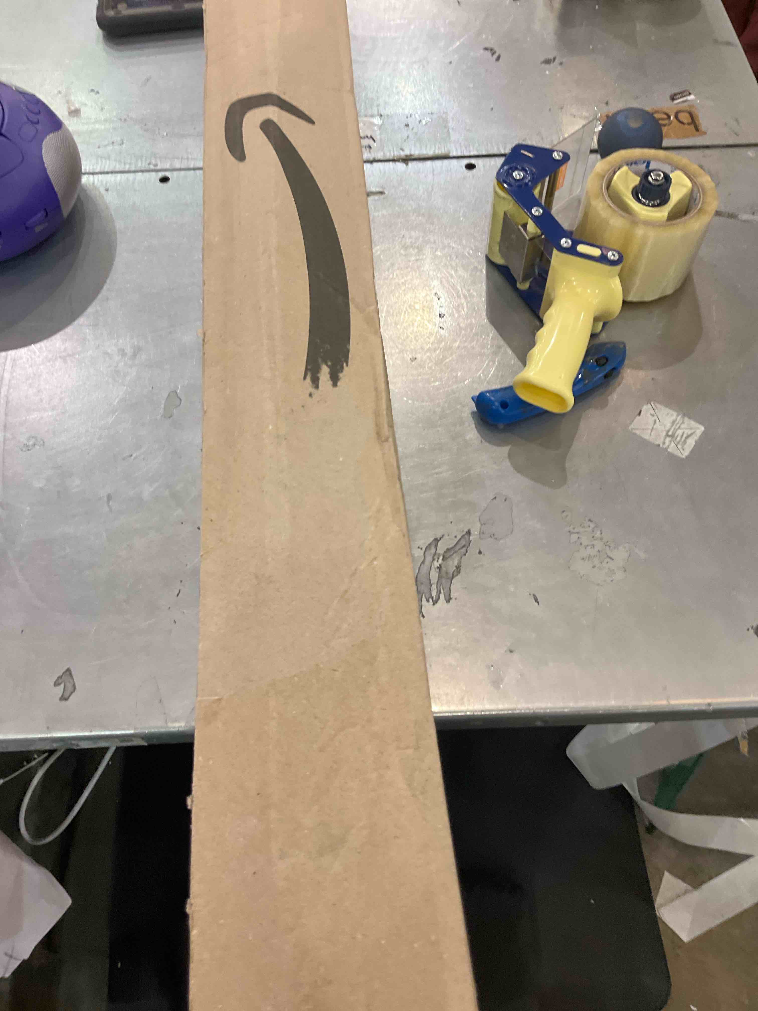 https://s3.amazonaws.com/lotting-images-prod/BargainHunt/EXS01223410_1710341395257.jpeg