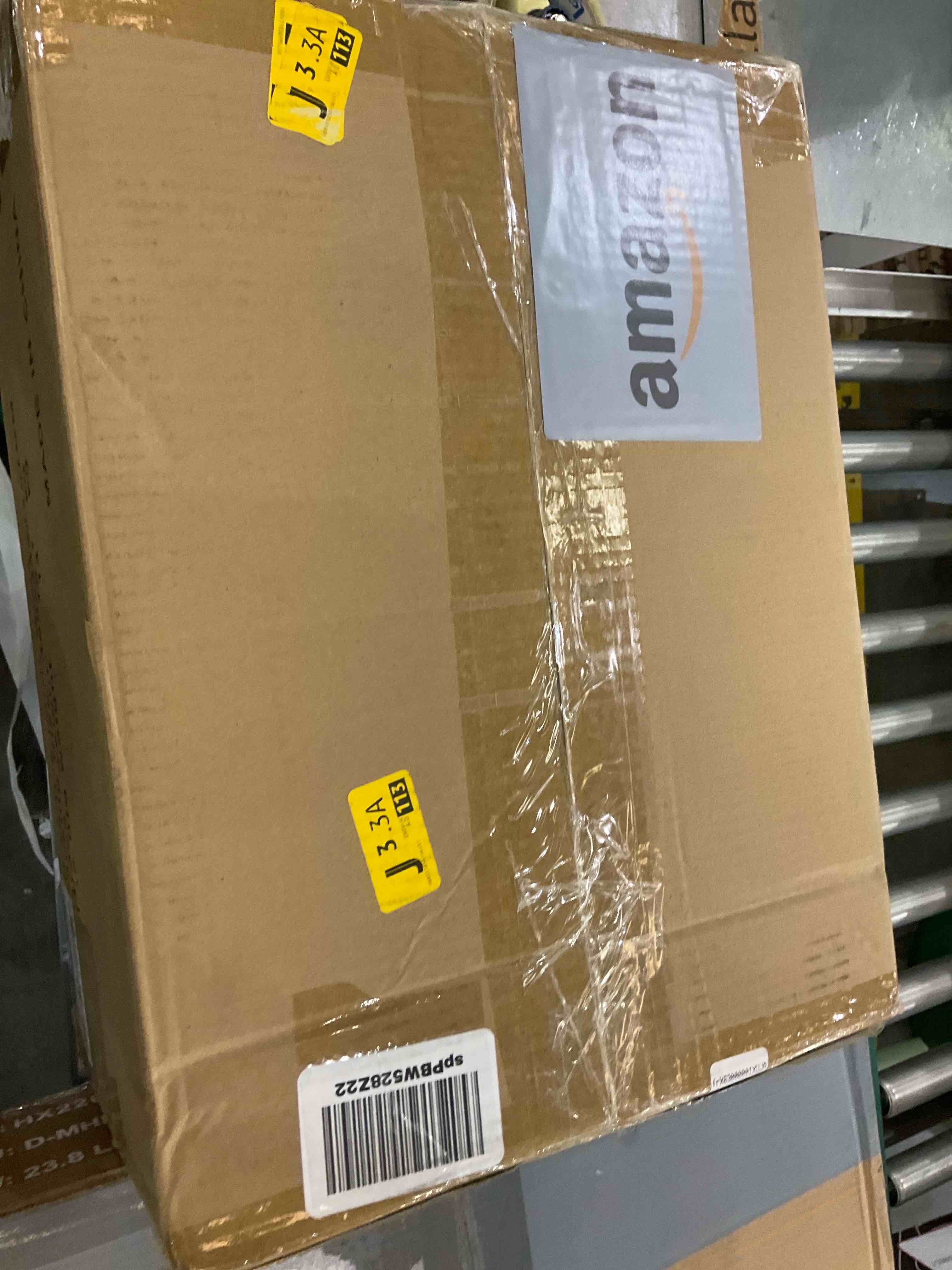 https://s3.amazonaws.com/lotting-images-prod/BargainHunt/EXS01223468_1710351333392.jpeg