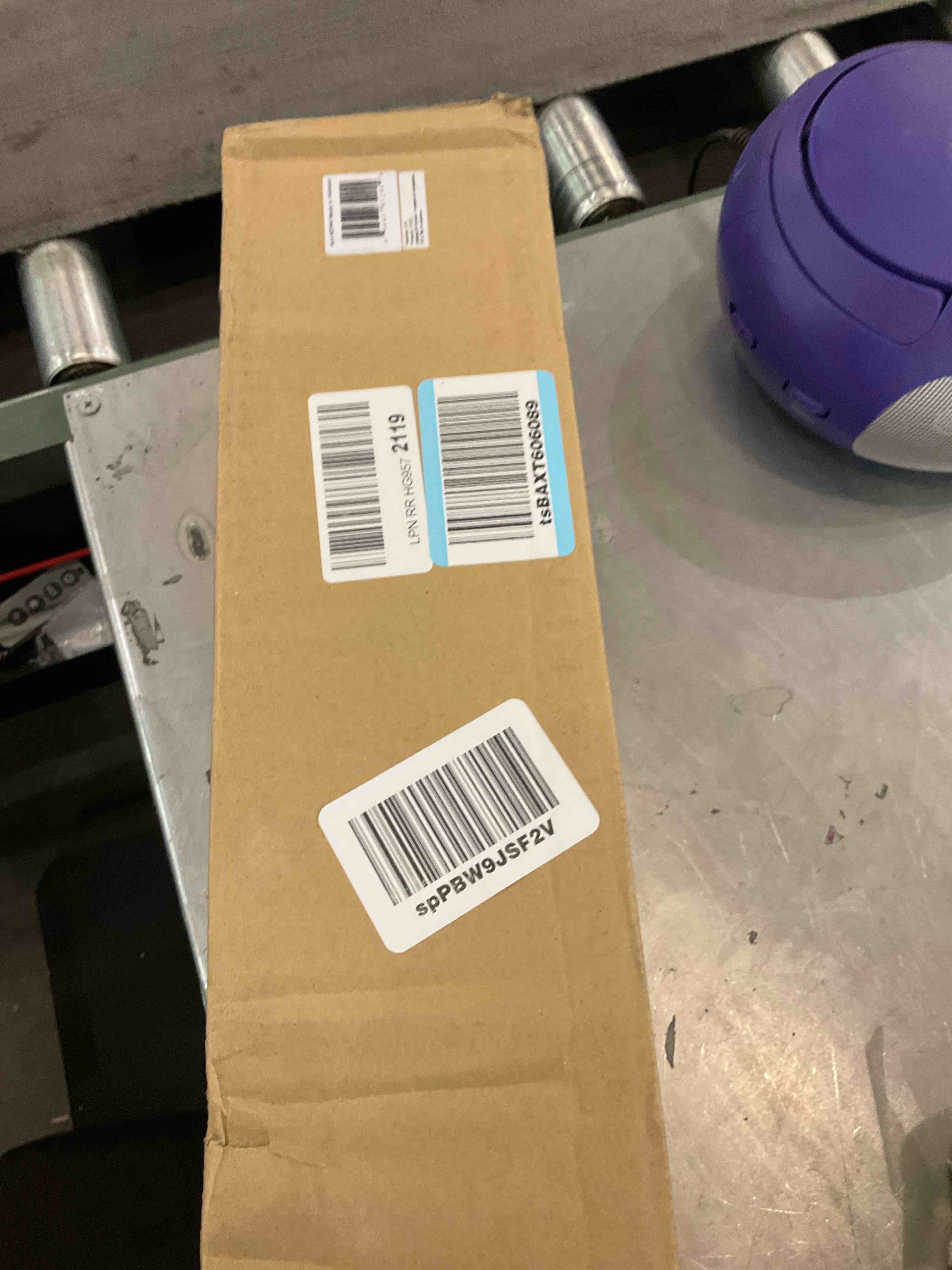 https://s3.amazonaws.com/lotting-images-prod/BargainHunt/EXS01223470_1710351552813.jpeg