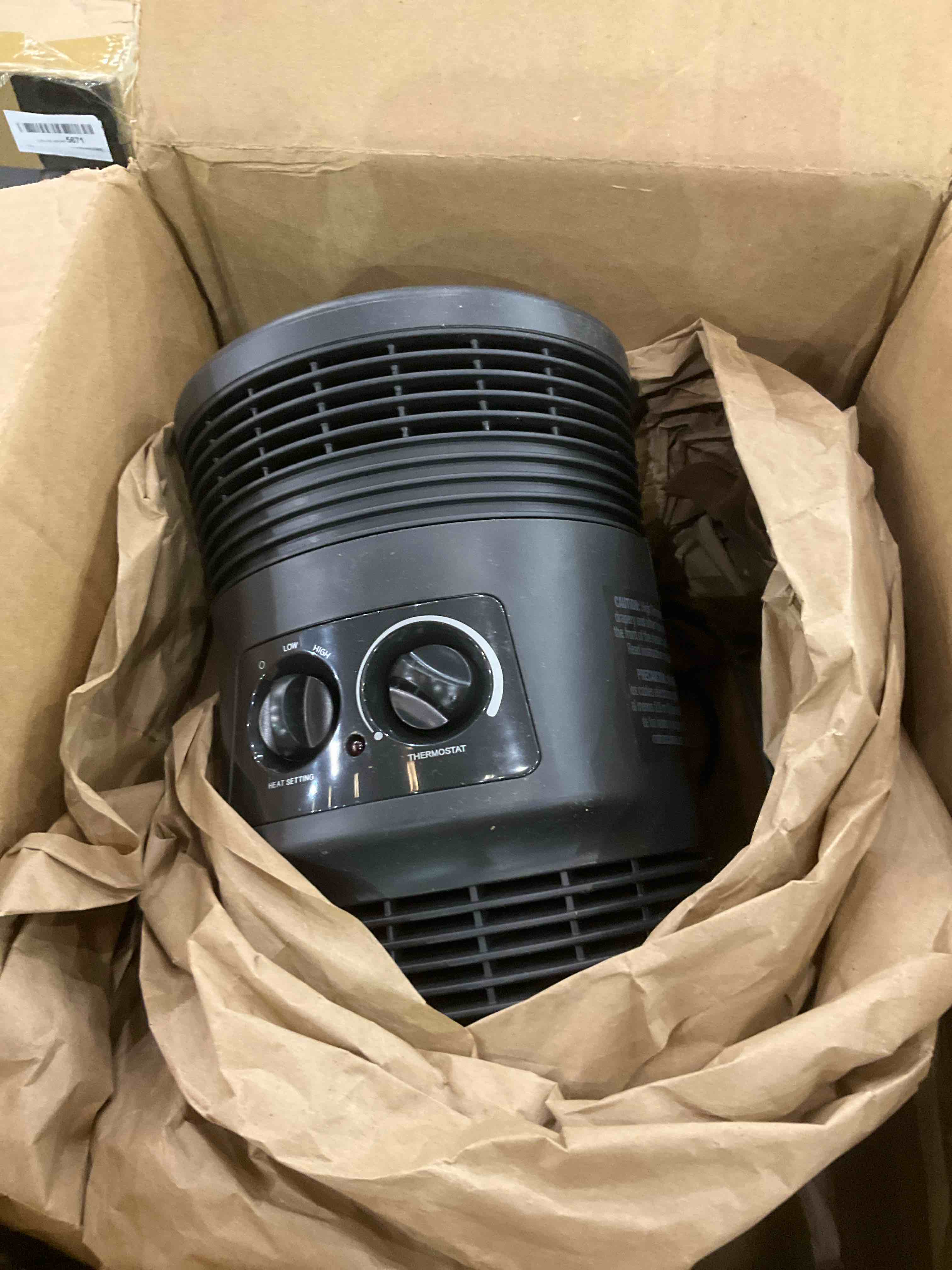 Honeywell HHF360V 360 Degree Surround Fan Forced Heater with Surround Heat Output Charcoal Grey Energy Efficient Portable Heater with Adjustable Thermostat & 2 Heat Settings