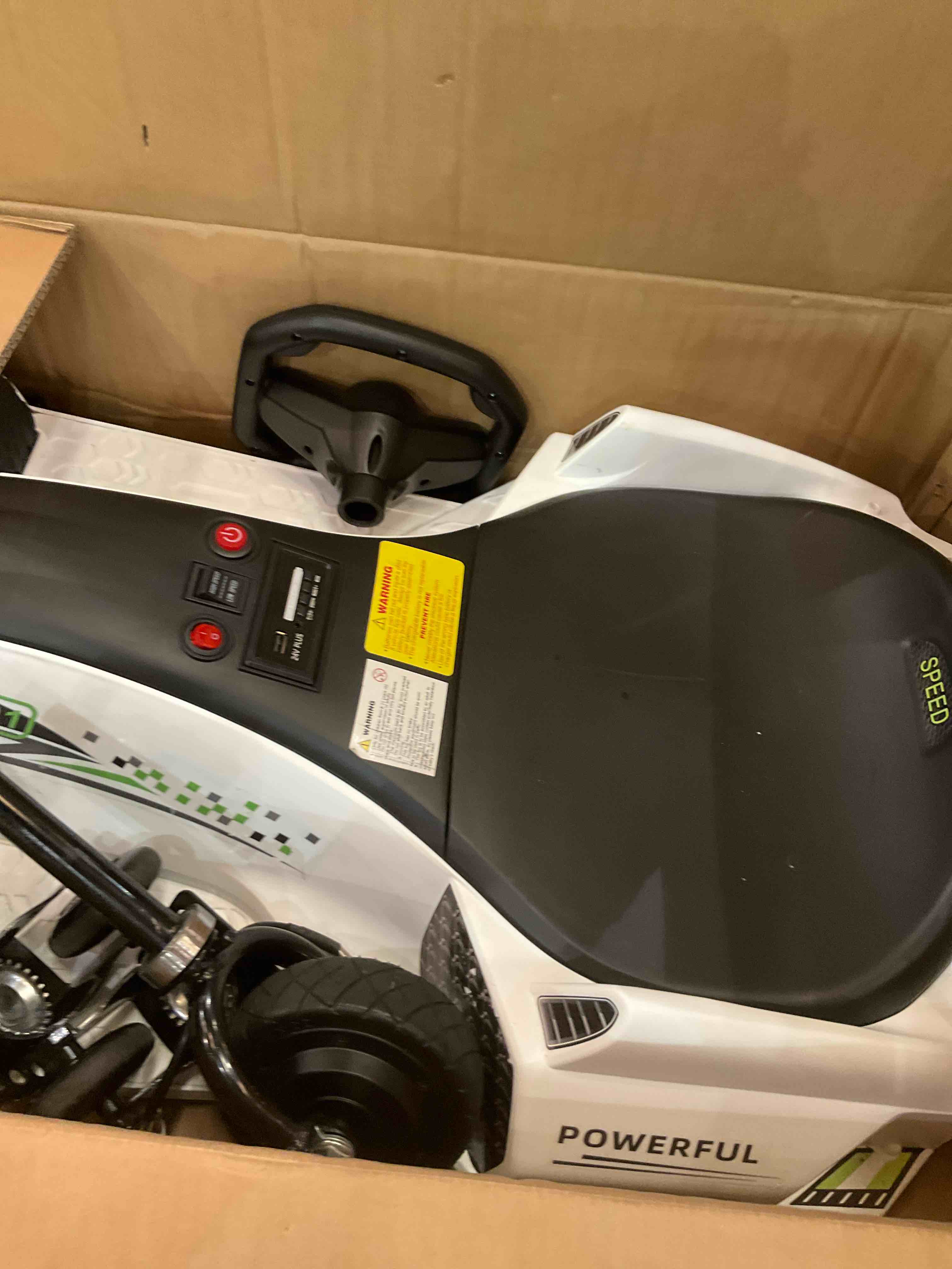 https://s3.amazonaws.com/lotting-images-prod/BargainHunt/EXS01224492_1710783951350.jpeg
