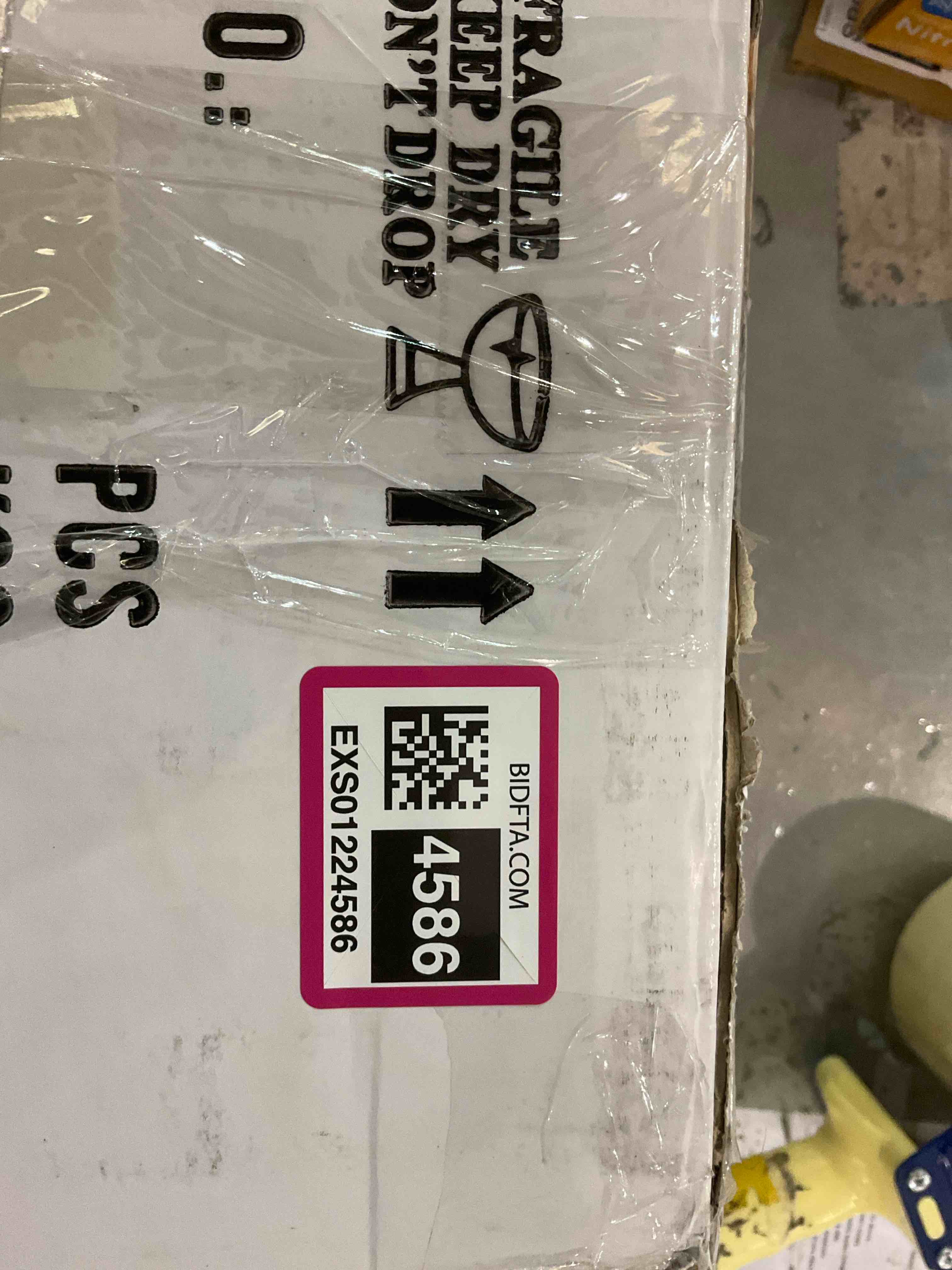 https://s3.amazonaws.com/lotting-images-prod/BargainHunt/EXS01224586_1710164668019.jpeg