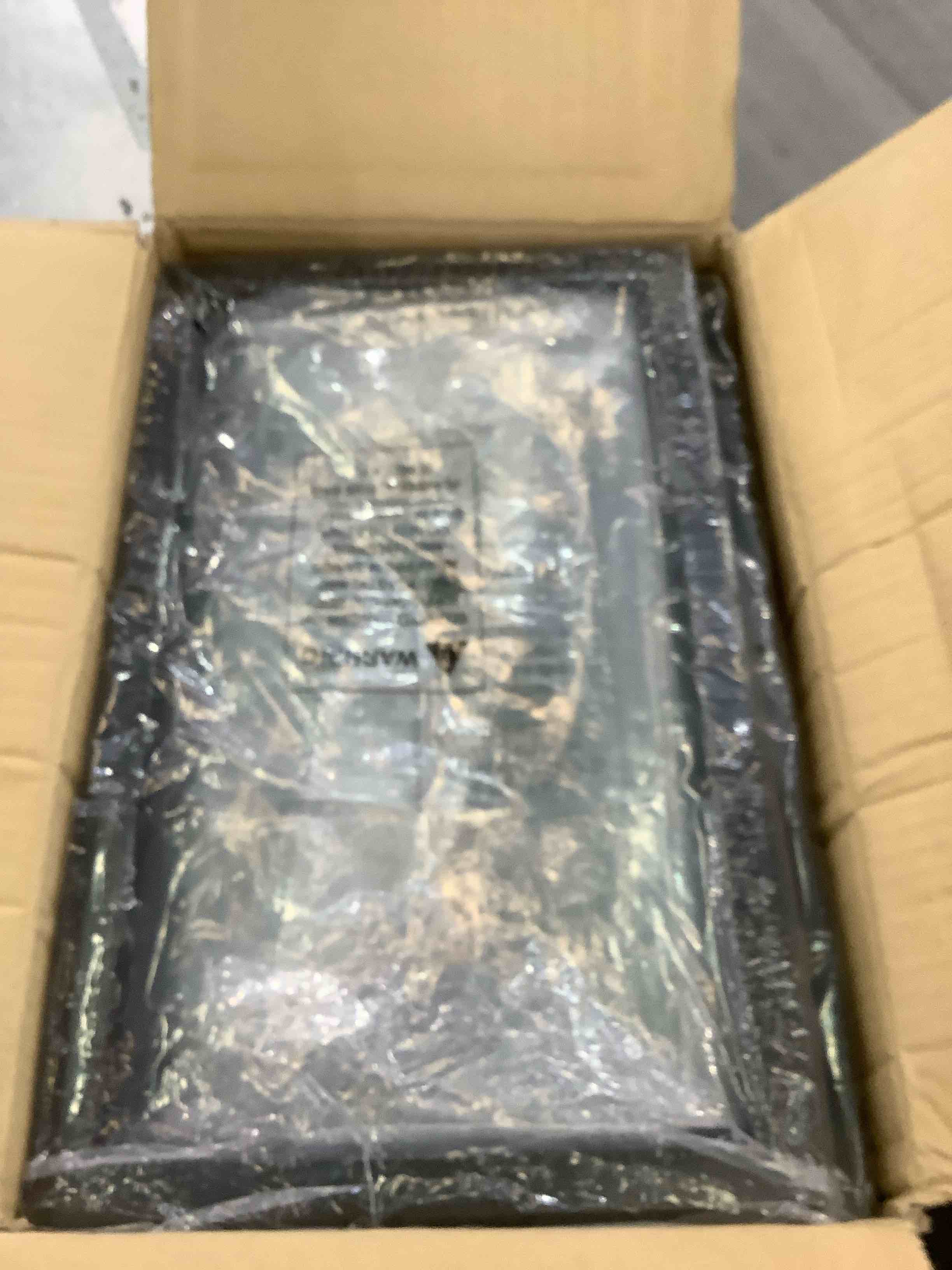 https://s3.amazonaws.com/lotting-images-prod/BargainHunt/EXS01225048_1711034085795.jpeg