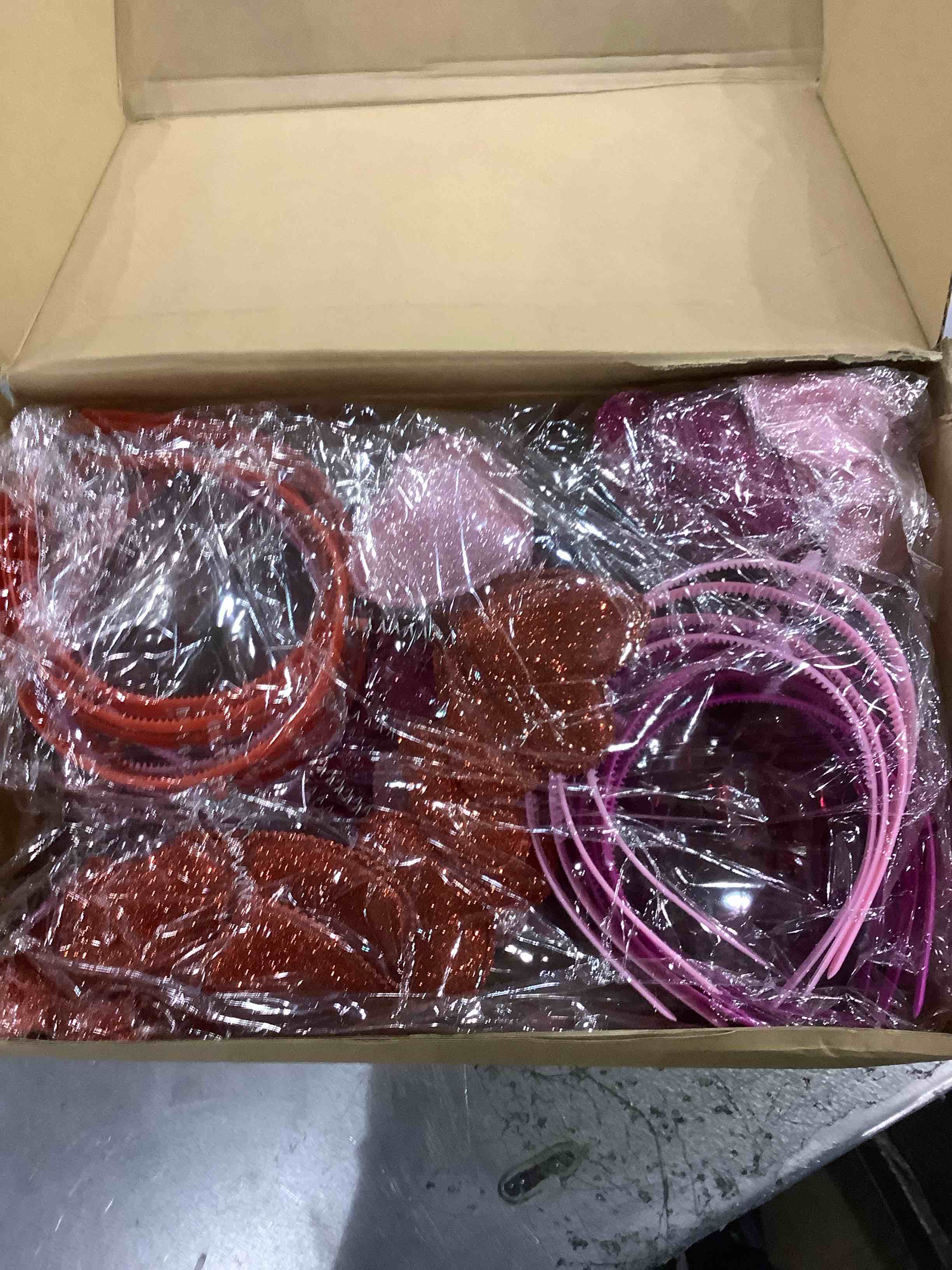 https://s3.amazonaws.com/lotting-images-prod/BargainHunt/EXS01225156_1711106840714.jpeg