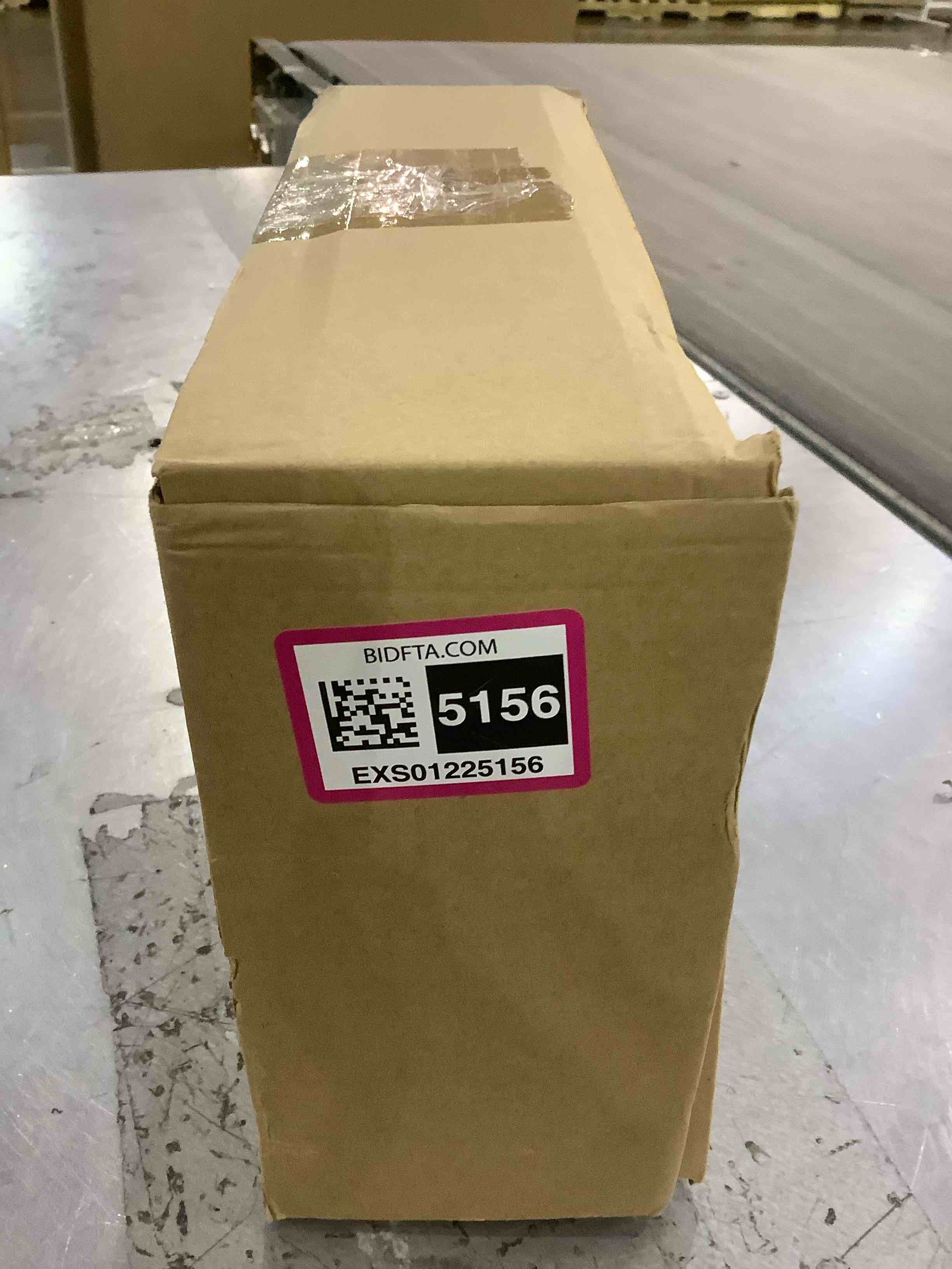 https://s3.amazonaws.com/lotting-images-prod/BargainHunt/EXS01225156_1711106857517.jpeg