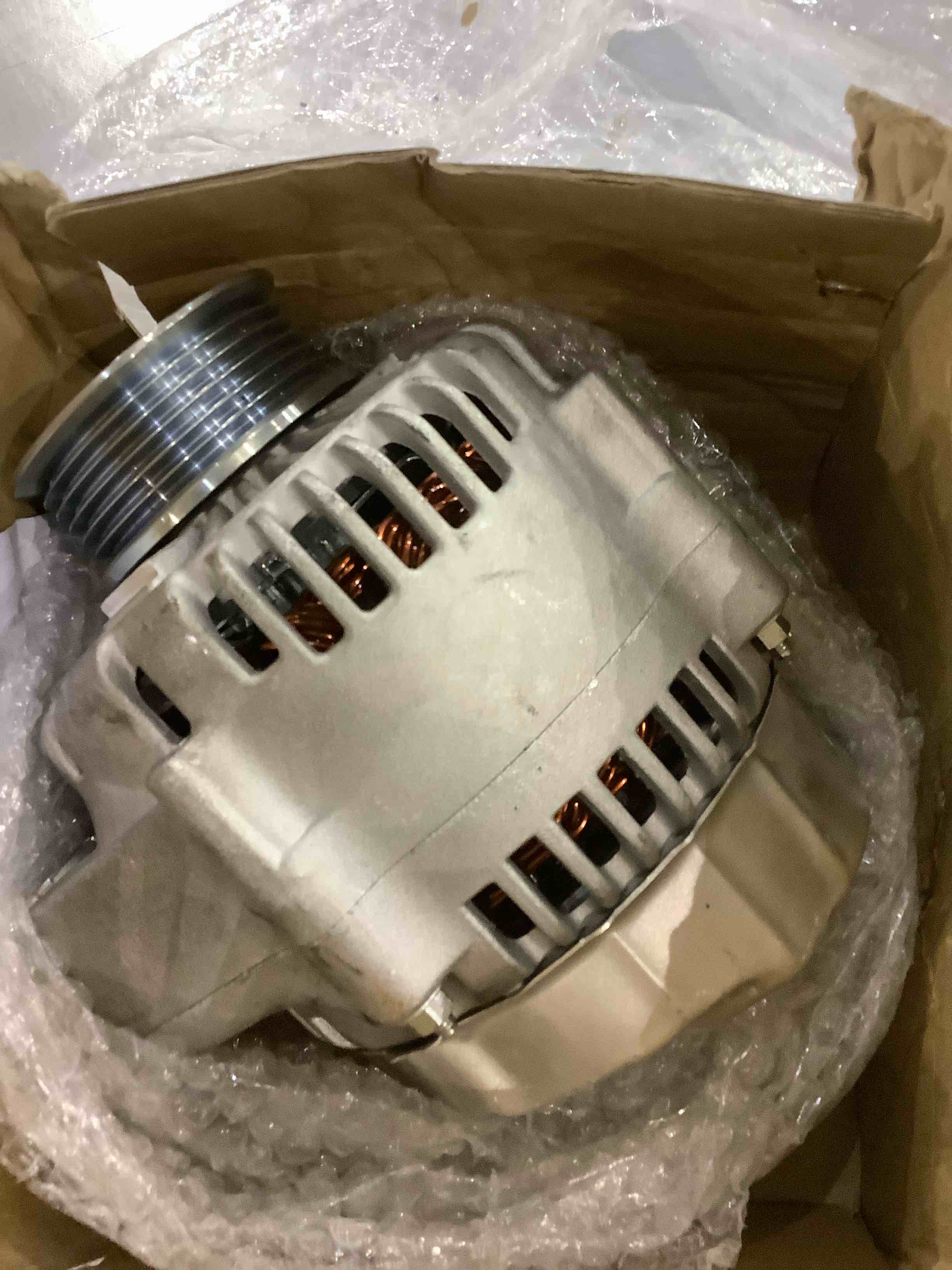 https://s3.amazonaws.com/lotting-images-prod/BargainHunt/EXS01225158_1711106963357.jpeg