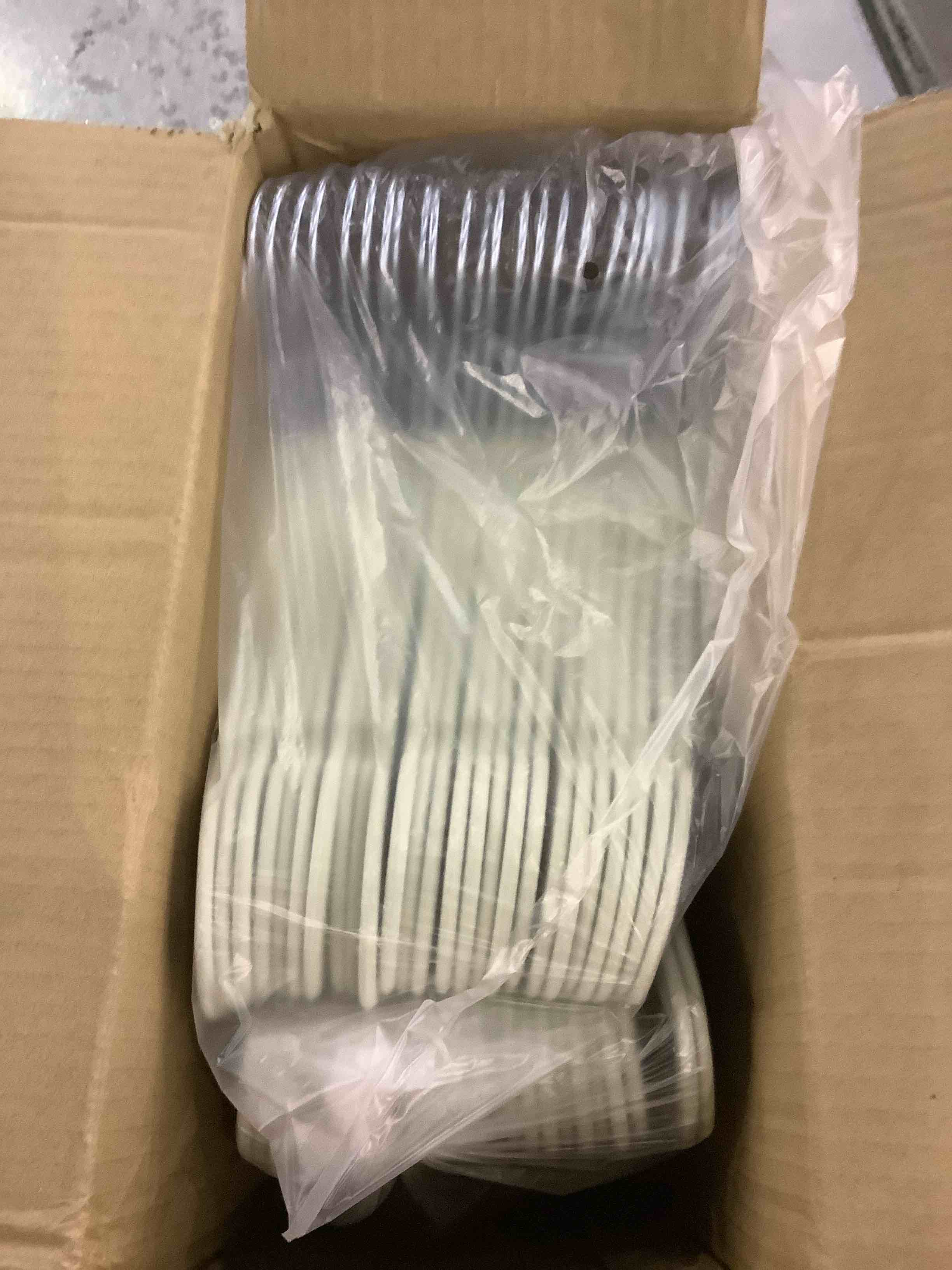 https://s3.amazonaws.com/lotting-images-prod/BargainHunt/EXS01225159_1711107056406.jpeg