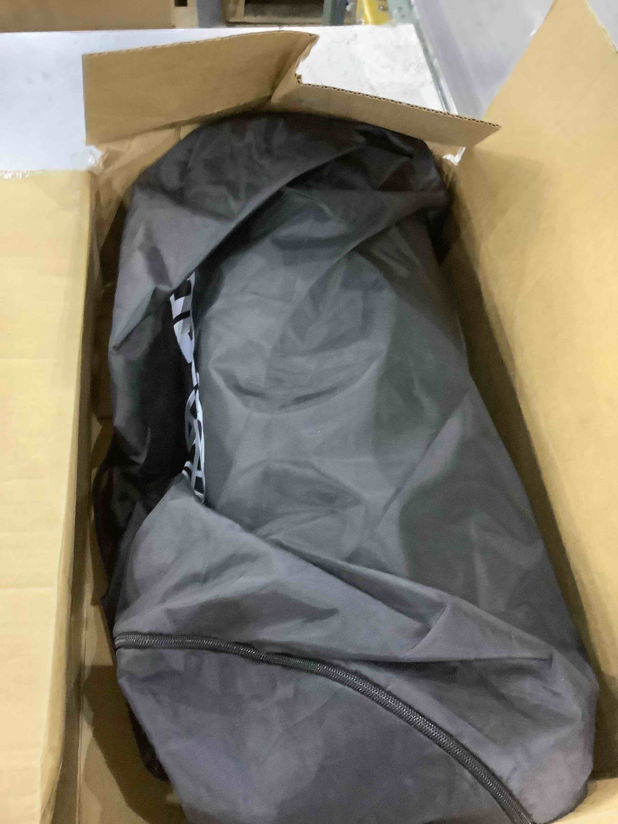 https://s3.amazonaws.com/lotting-images-prod/BargainHunt/EXS01225178_1711108663560.jpeg