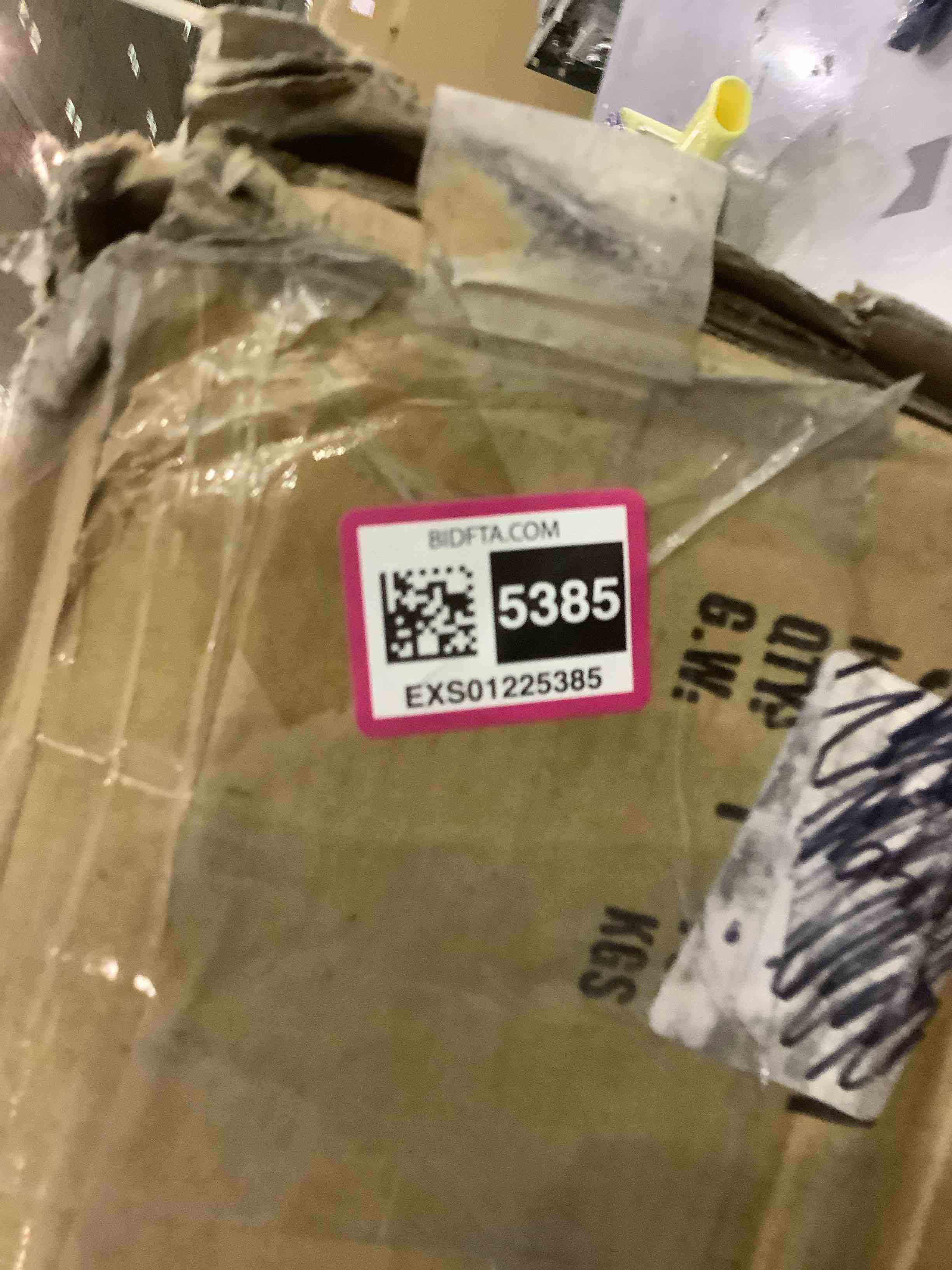 https://s3.amazonaws.com/lotting-images-prod/BargainHunt/EXS01225385_1711368301914.jpeg