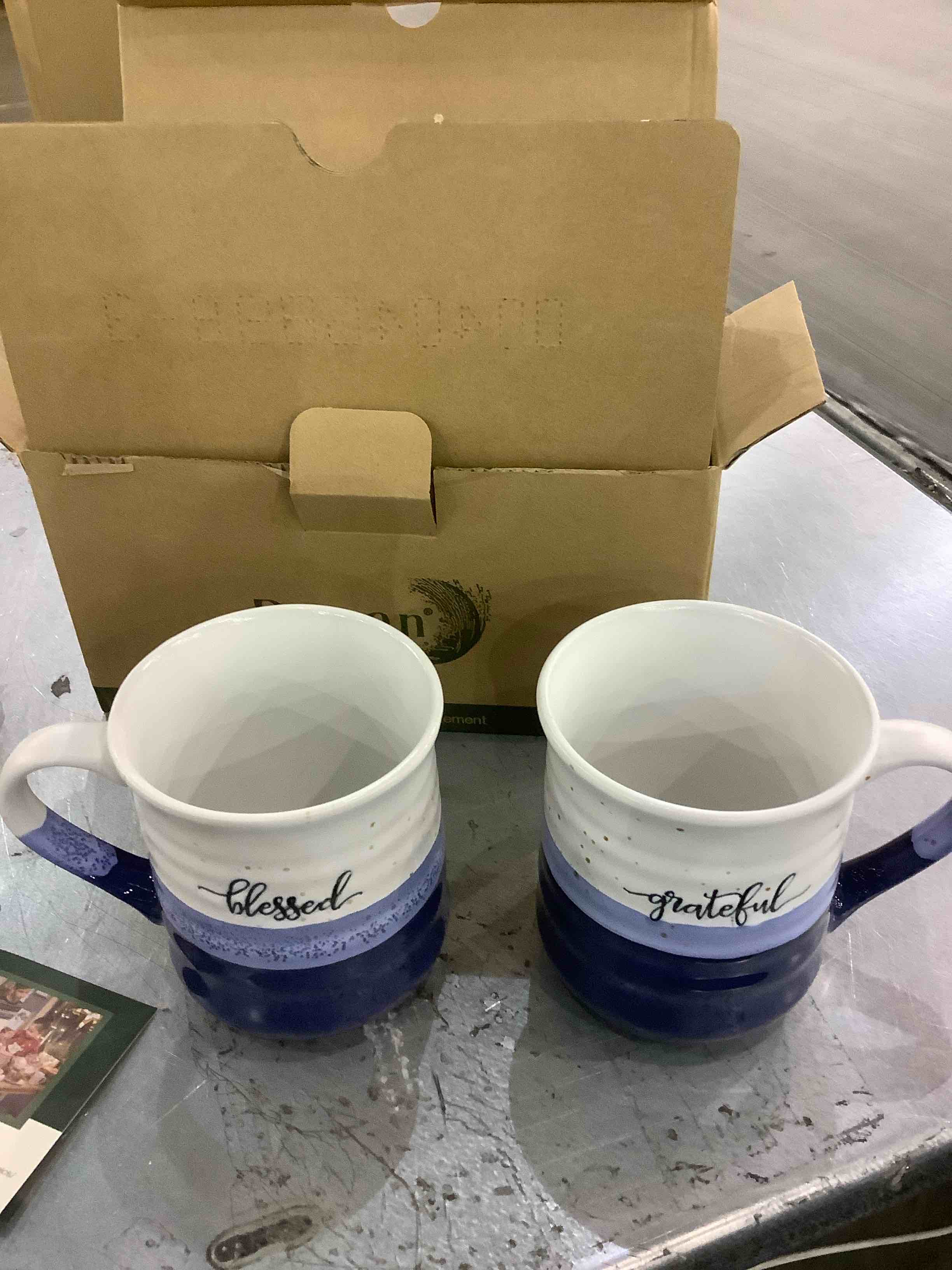 https://s3.amazonaws.com/lotting-images-prod/BargainHunt/EXS01225749_1710243515342.jpeg