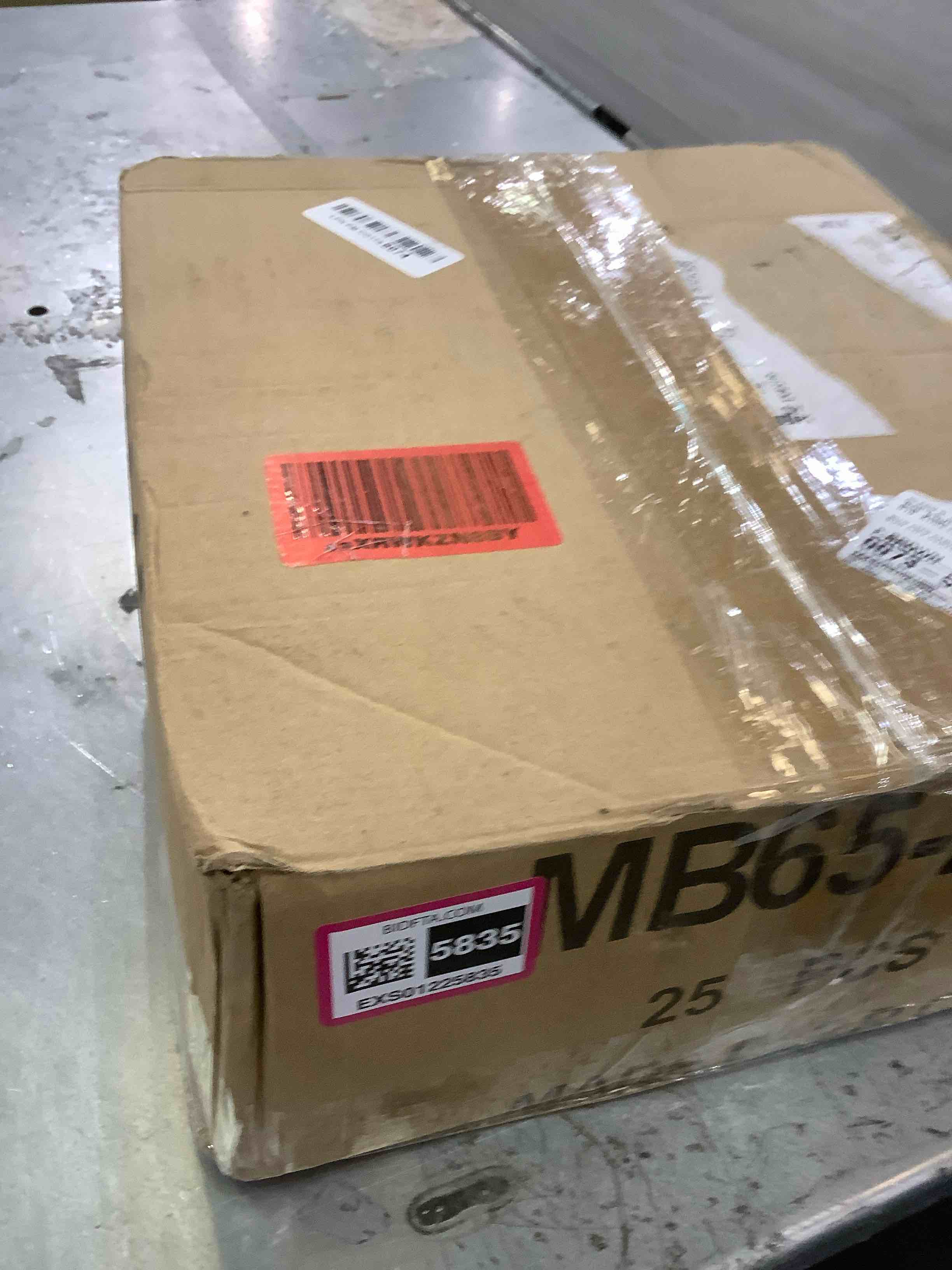 https://s3.amazonaws.com/lotting-images-prod/BargainHunt/EXS01225835_1710253305932.jpeg