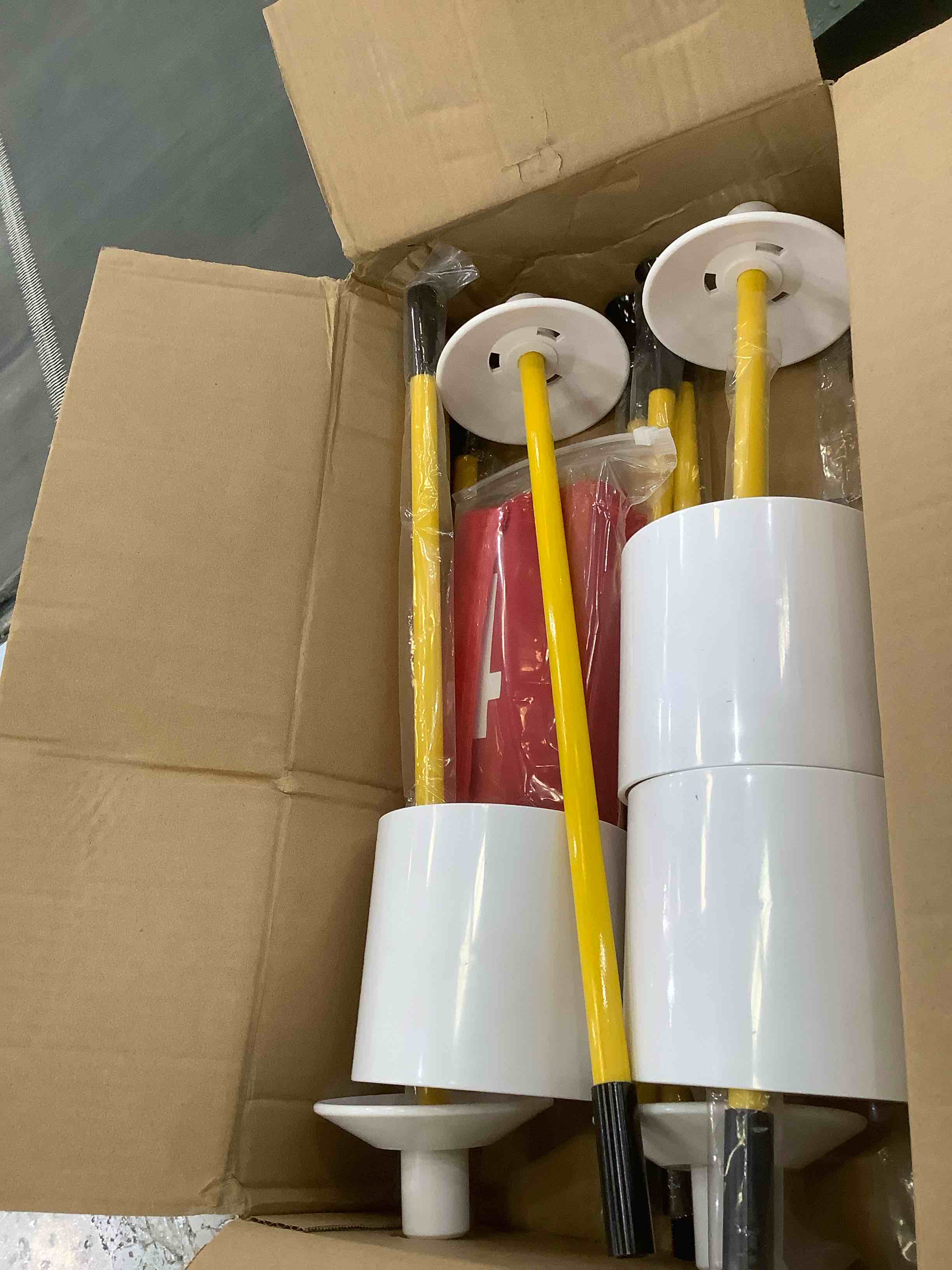 https://s3.amazonaws.com/lotting-images-prod/BargainHunt/EXS01225902_1710262870875.jpeg