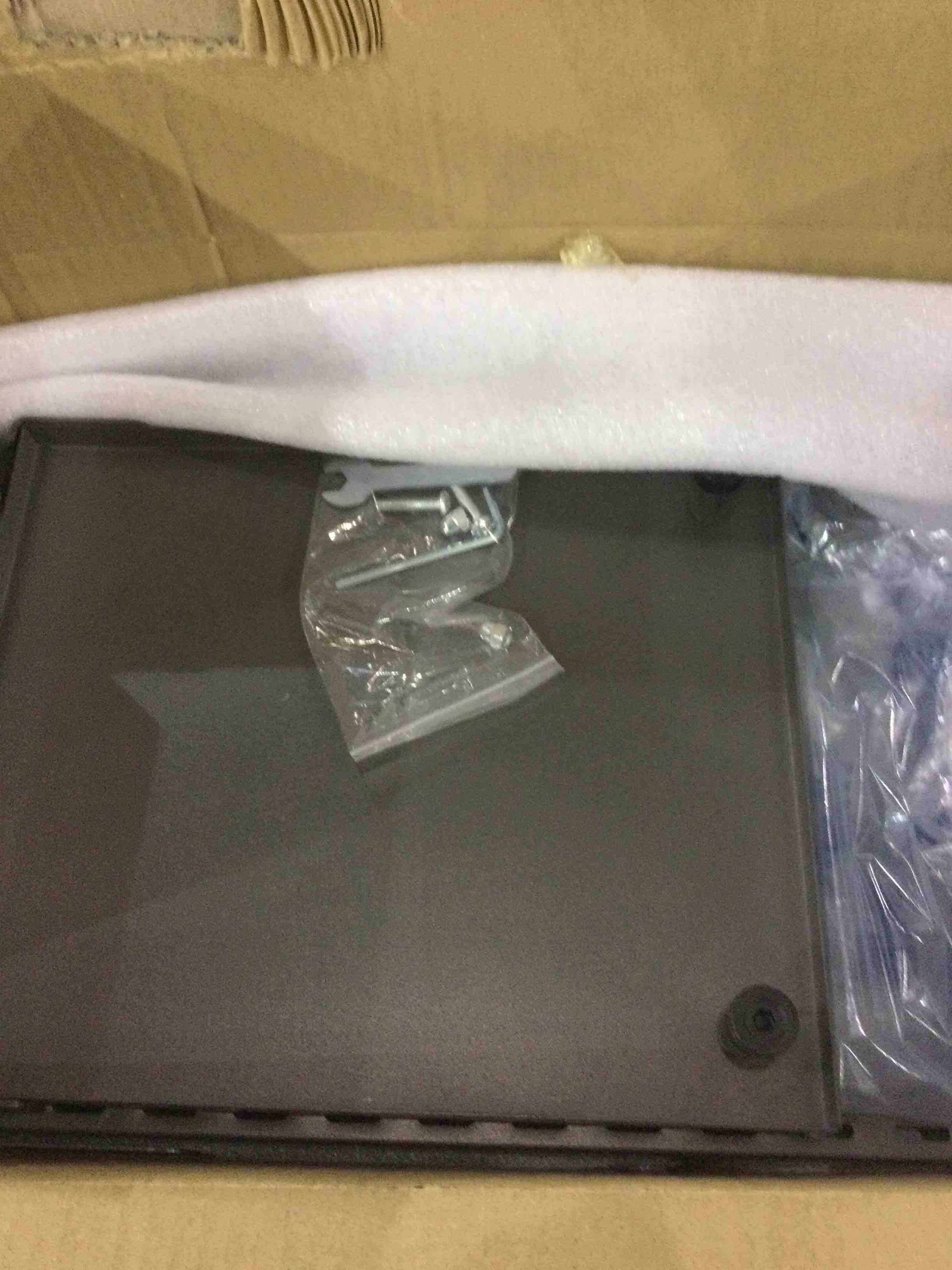 https://s3.amazonaws.com/lotting-images-prod/BargainHunt/EXS01226119_1710331587336.jpeg