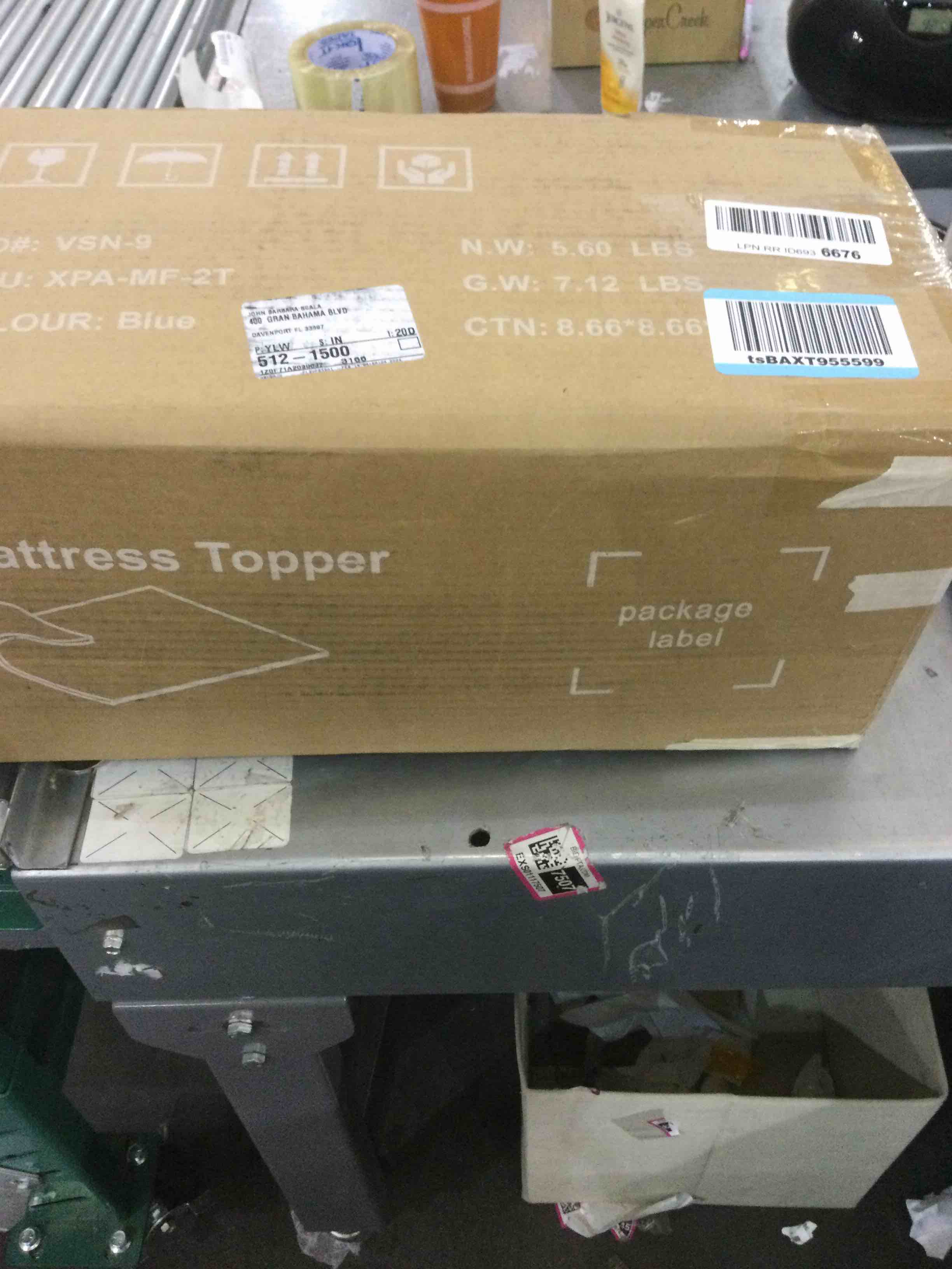 https://s3.amazonaws.com/lotting-images-prod/BargainHunt/EXS01226168_1710339832477.jpeg