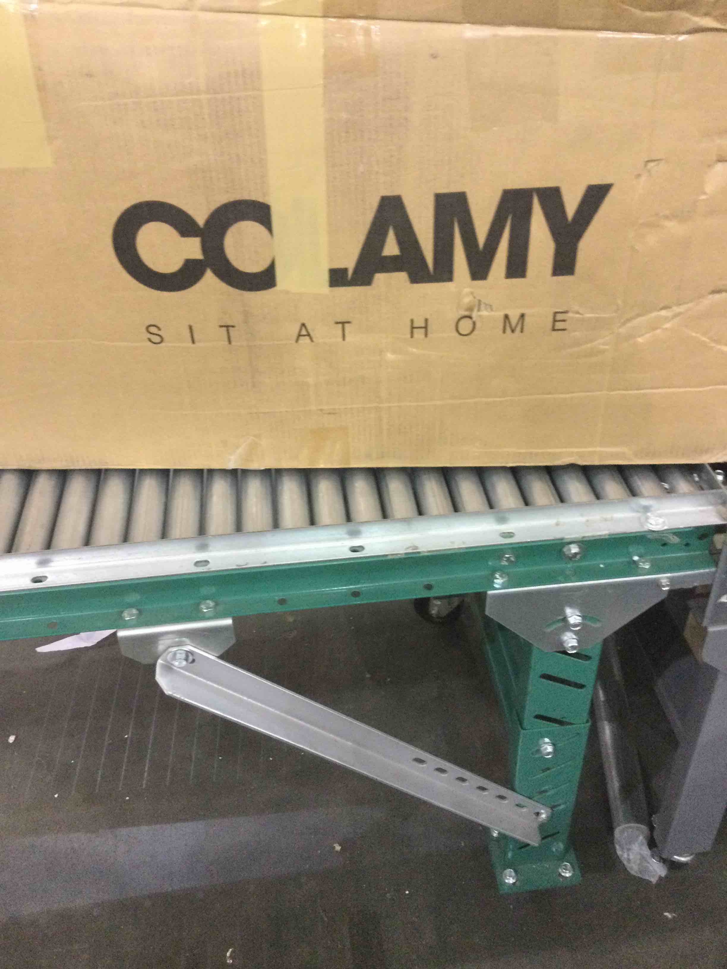 https://s3.amazonaws.com/lotting-images-prod/BargainHunt/EXS01226178_1710340482423.jpeg