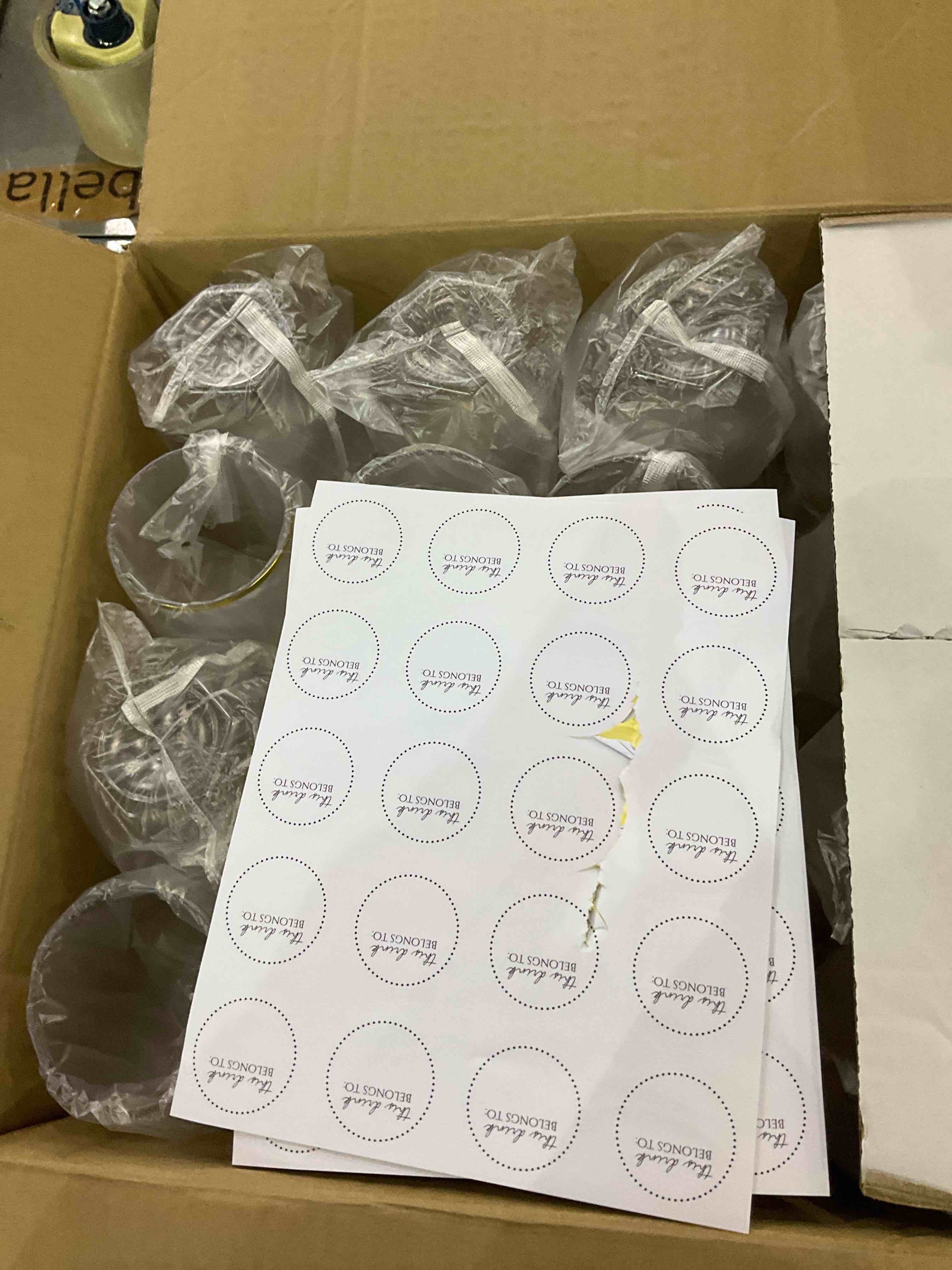 https://s3.amazonaws.com/lotting-images-prod/BargainHunt/EXS01227142_1710766312667.jpeg