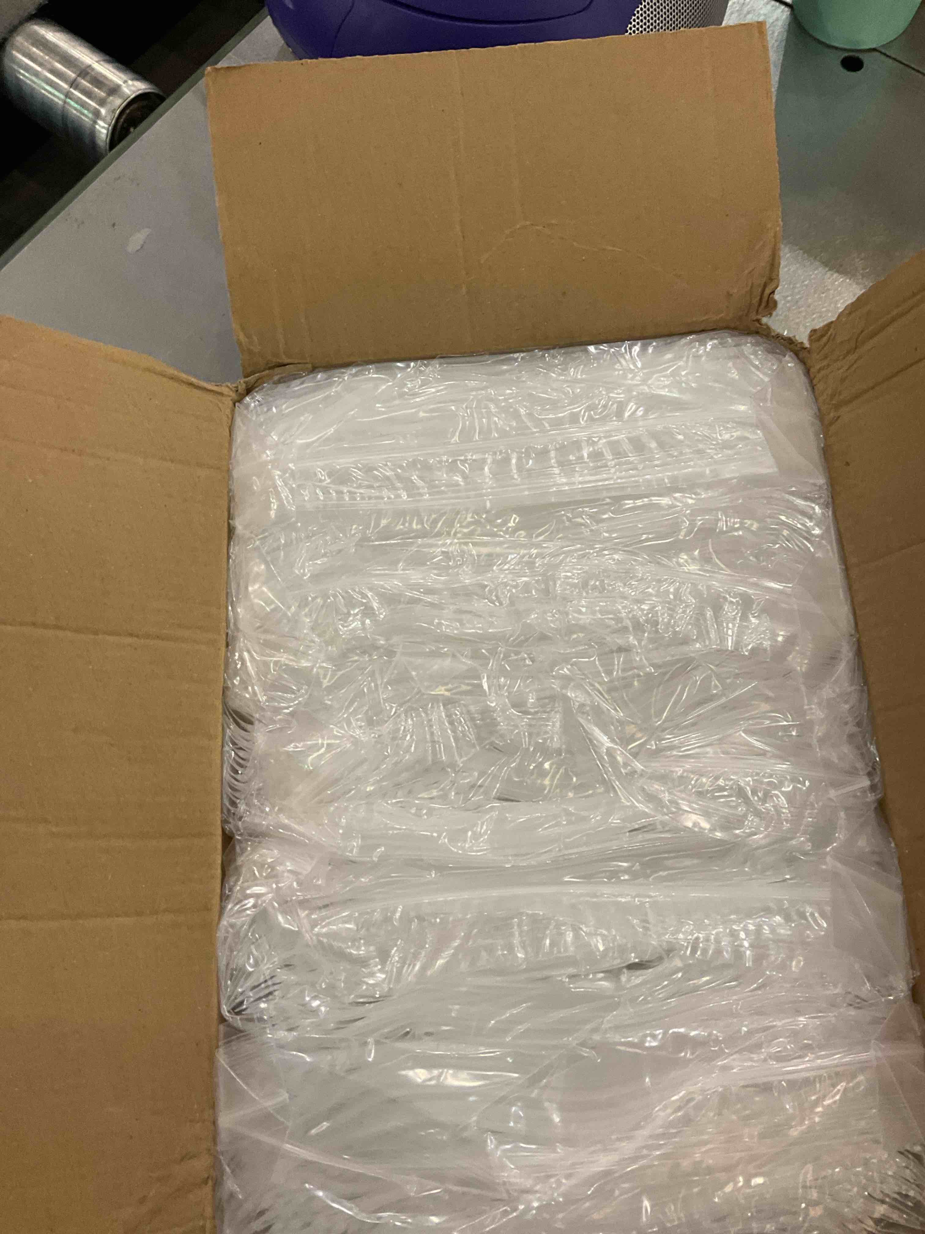 https://s3.amazonaws.com/lotting-images-prod/BargainHunt/EXS01227159_1710770006427.jpeg